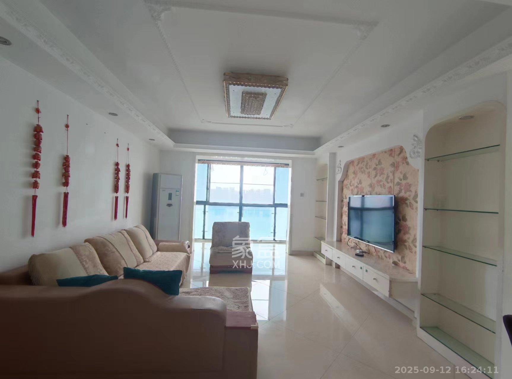 湘江世纪城悦江苑 4室2厅1卫 3500.0元/月 湘江世纪城悦江苑 4室2厅1卫 3500.0元/月室内图