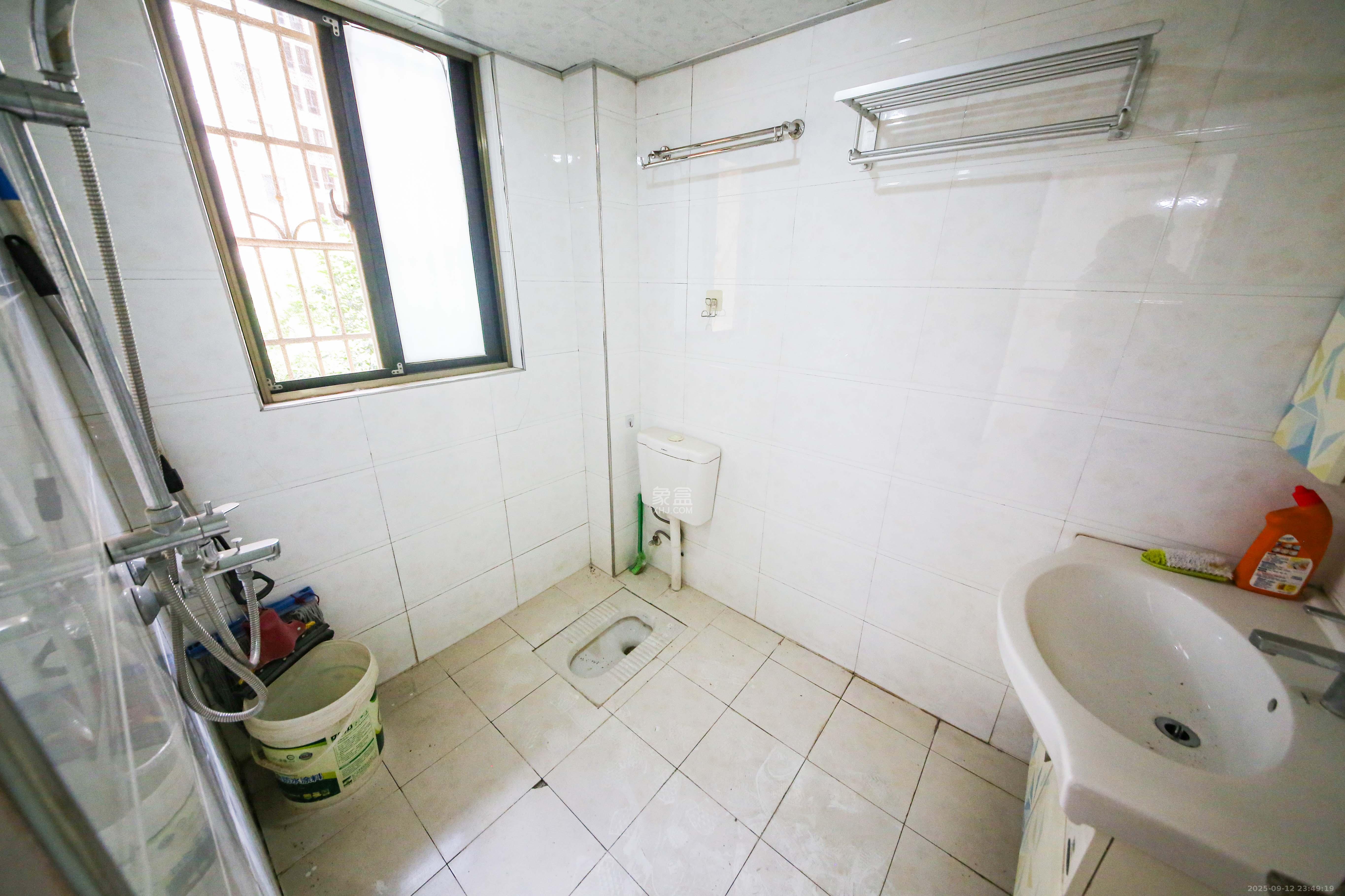 康斯丹郡（融程领秀佳园）  3室2厅1卫    65.8万卫生间