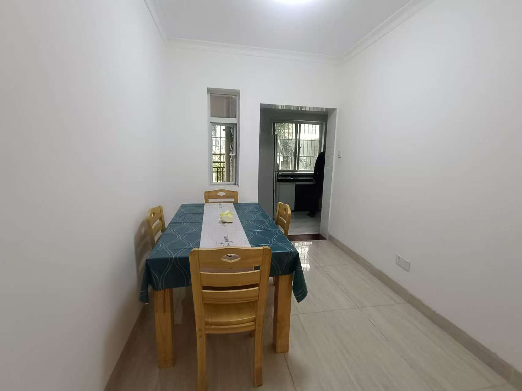 海航城  4室2厅2卫    2800.0元/月 海航城  4室2厅2卫    2800.0元/月室内图