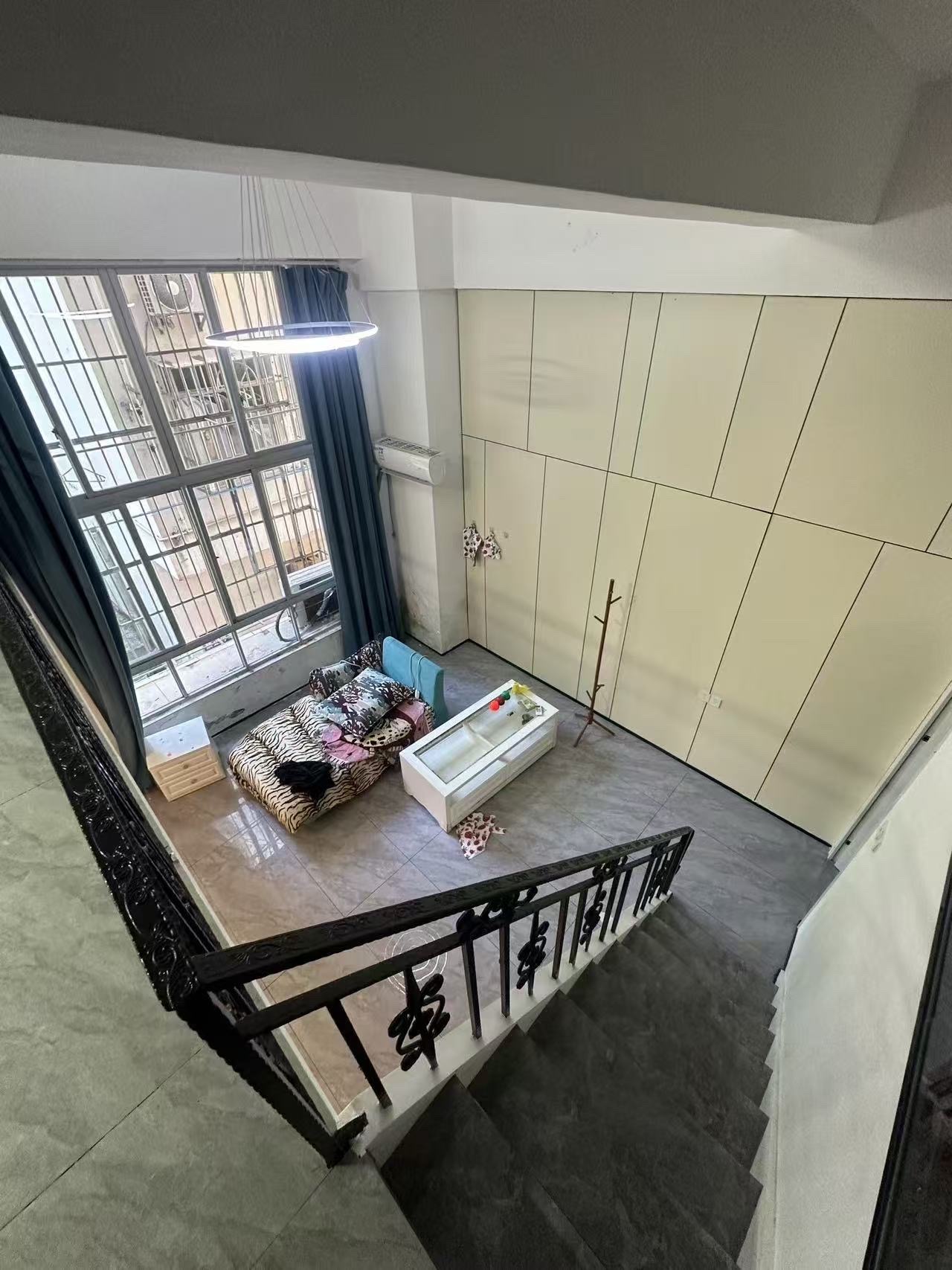 榆海大厦 2室1厅1卫 2000.0元/月 榆海大厦 2室1厅1卫 2000.0元/月室内图