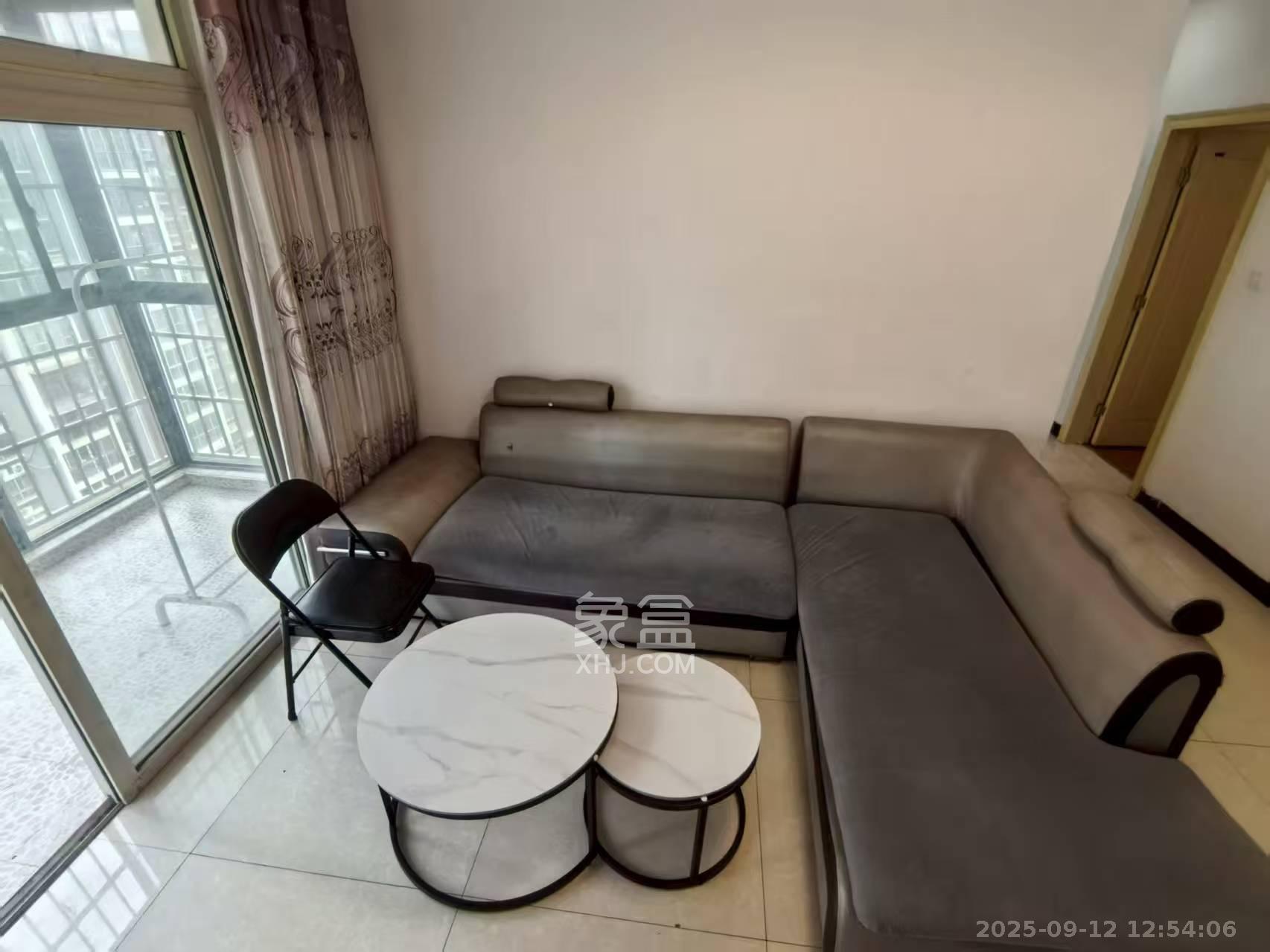 筑梦佳园 4室2厅1卫 1800.0元/月 筑梦佳园 4室2厅1卫 1800.0元/月室内图