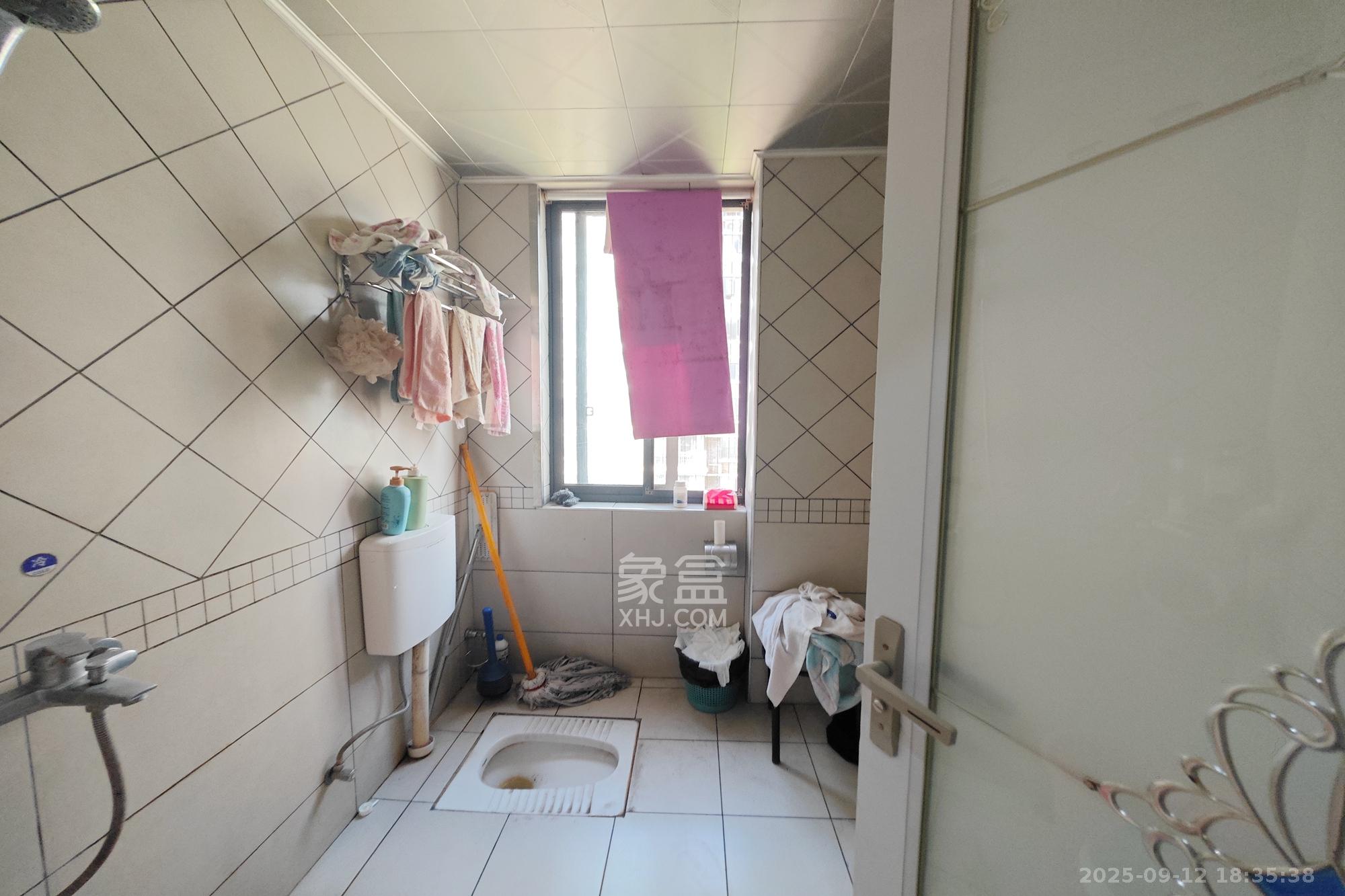 锦绣世纪 4室2厅2卫 123.0万 锦绣世纪 4室2厅2卫 123.0万其他