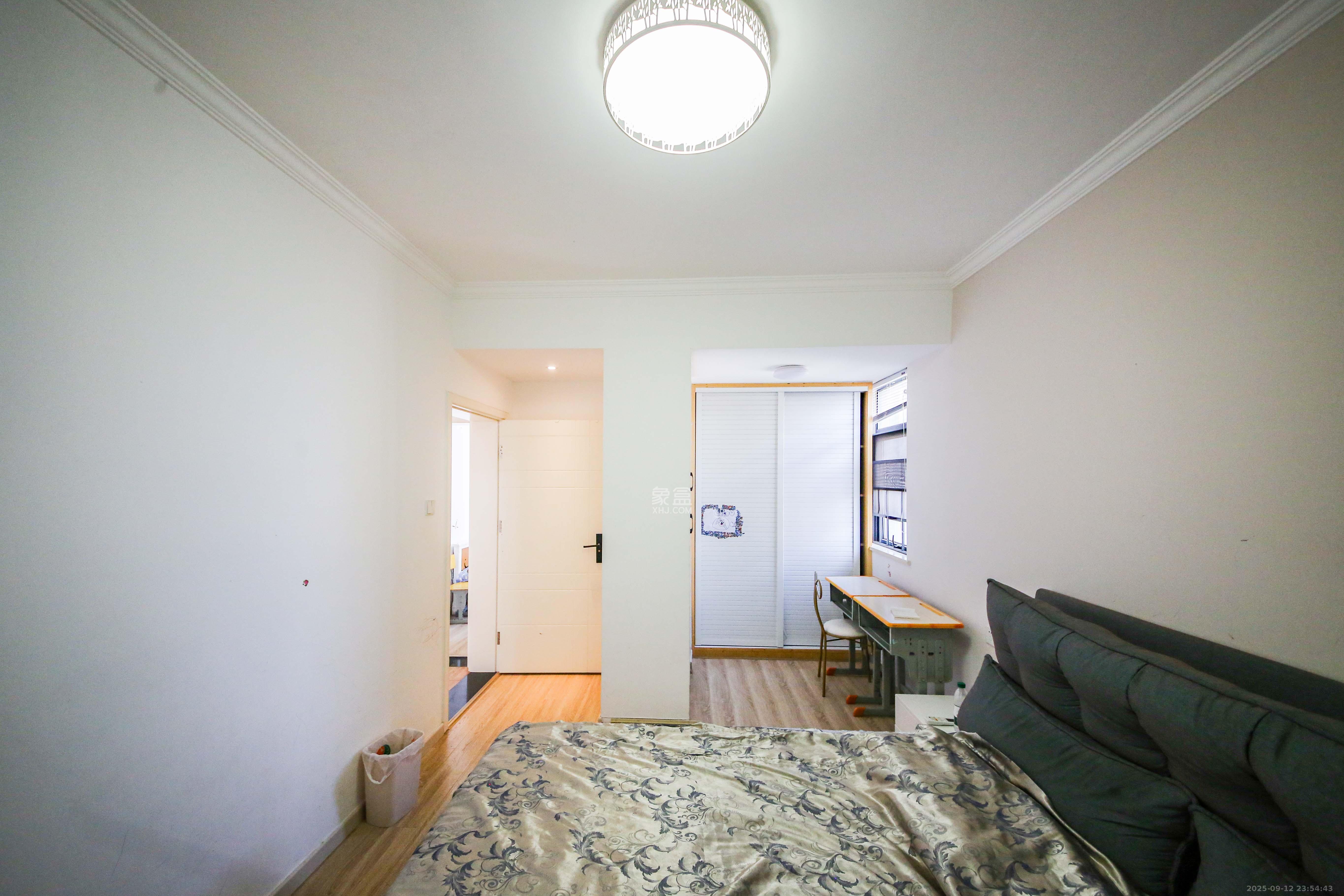 水墨林溪  3室2厅1卫    98.0万卧室