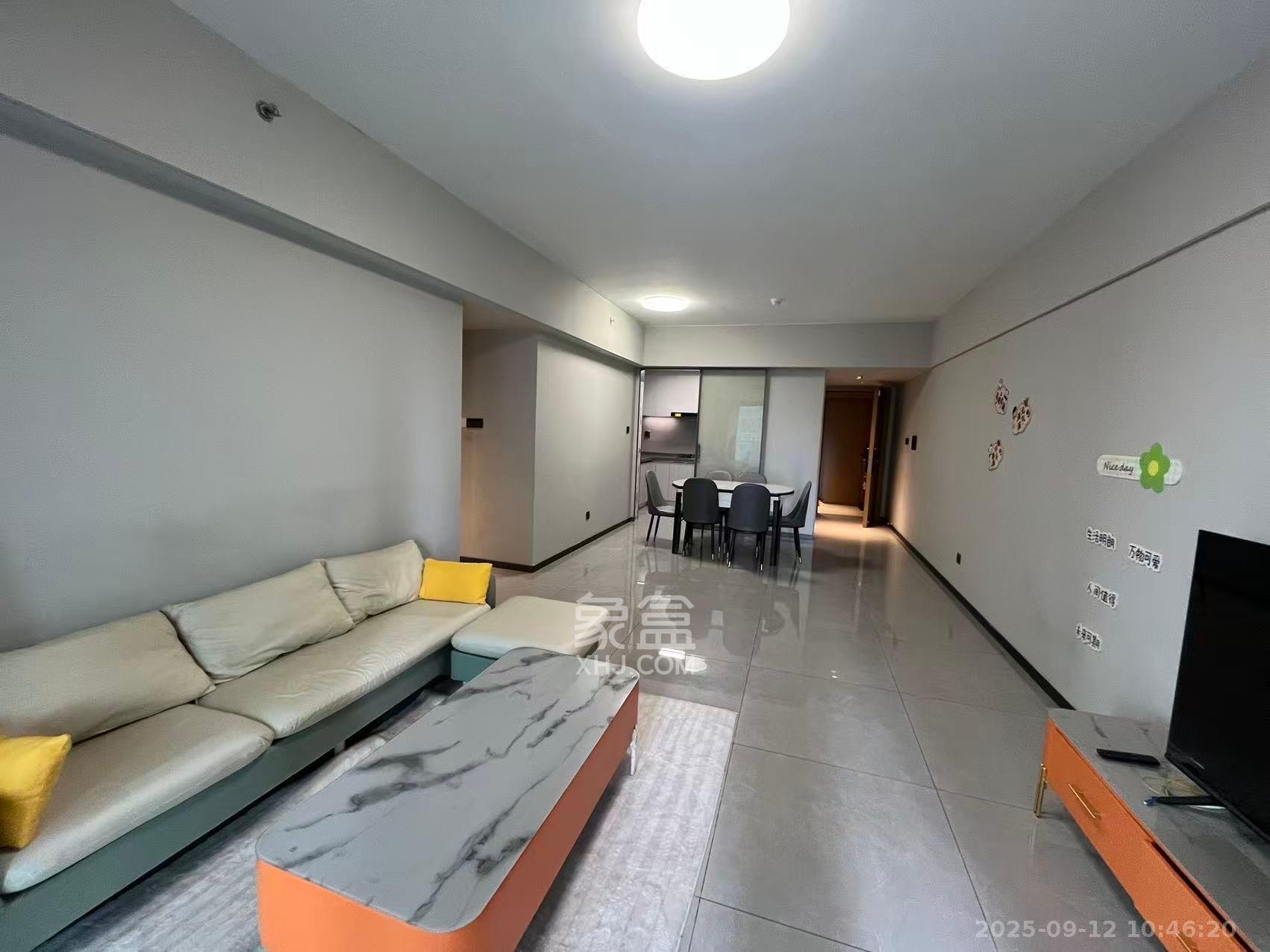 时代梅溪领峰 3室2厅2卫 3200.0元/月 时代梅溪领峰 3室2厅2卫 3200.0元/月室内图