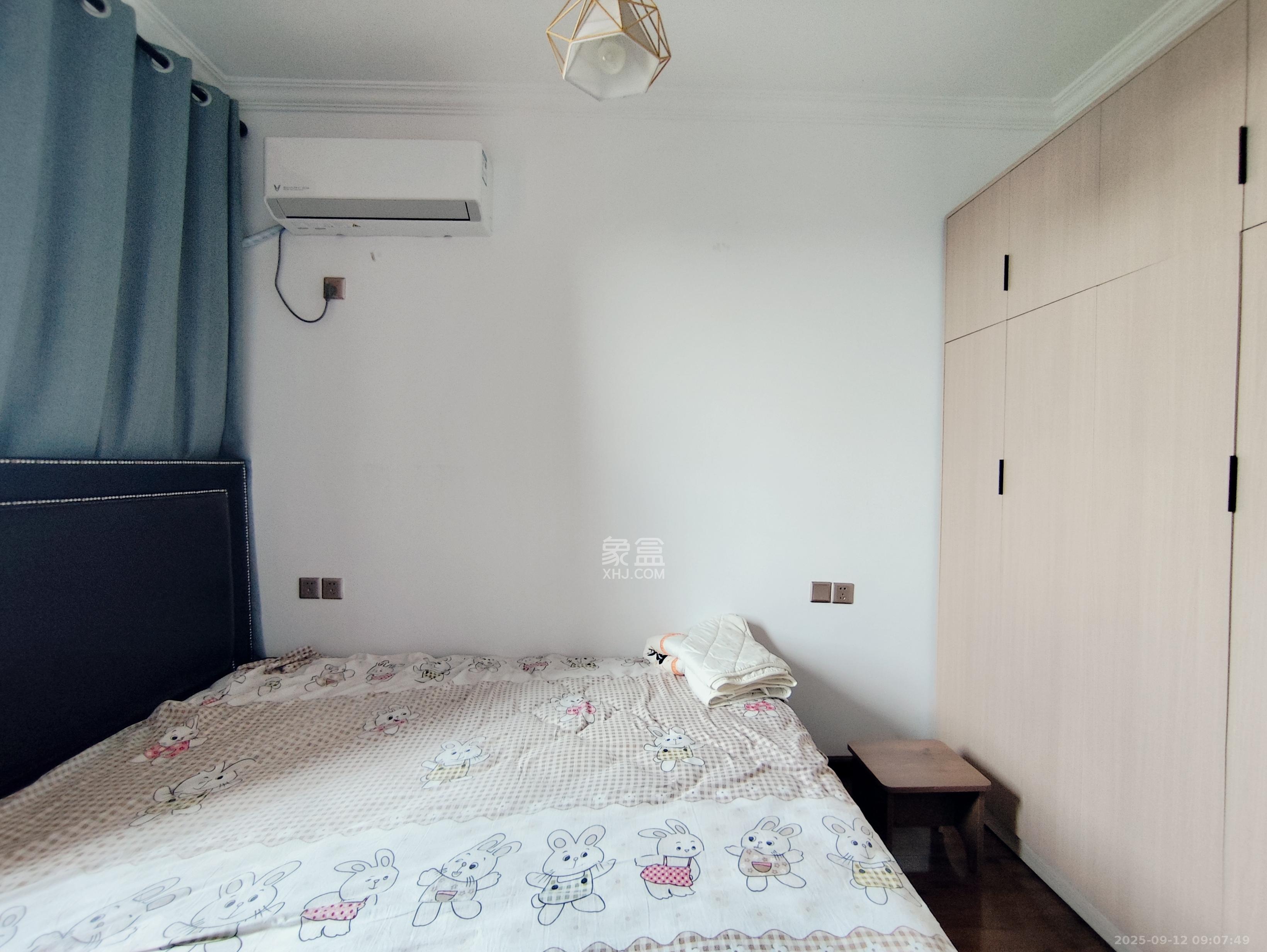 辉宏橄榄城 3室2厅1卫 2000.0元/月 辉宏橄榄城 3室2厅1卫 2000.0元/月室内图