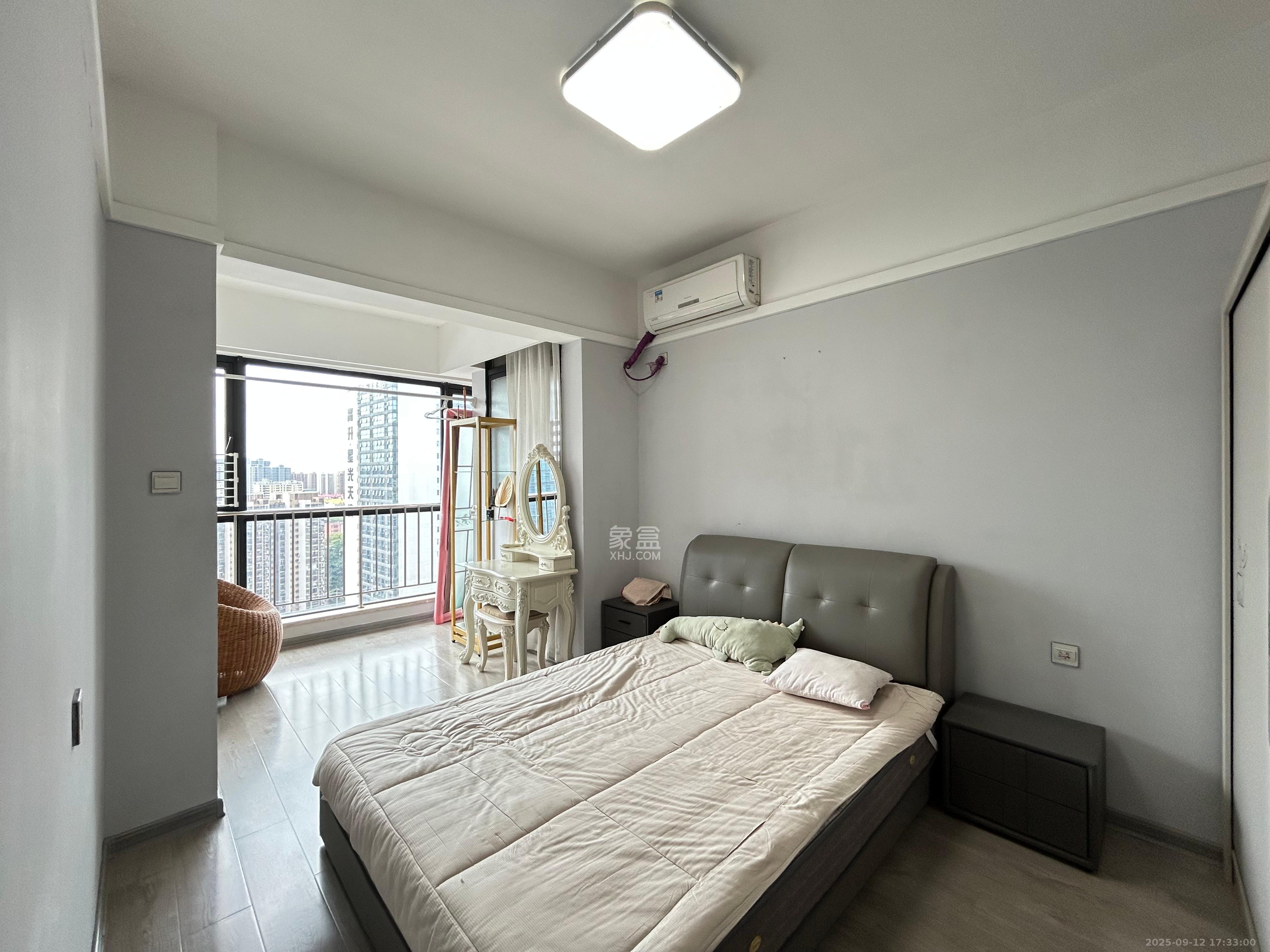 德思勤城市广场（宝格丽公寓）  1室0厅0卫    3000.0元/月室内图