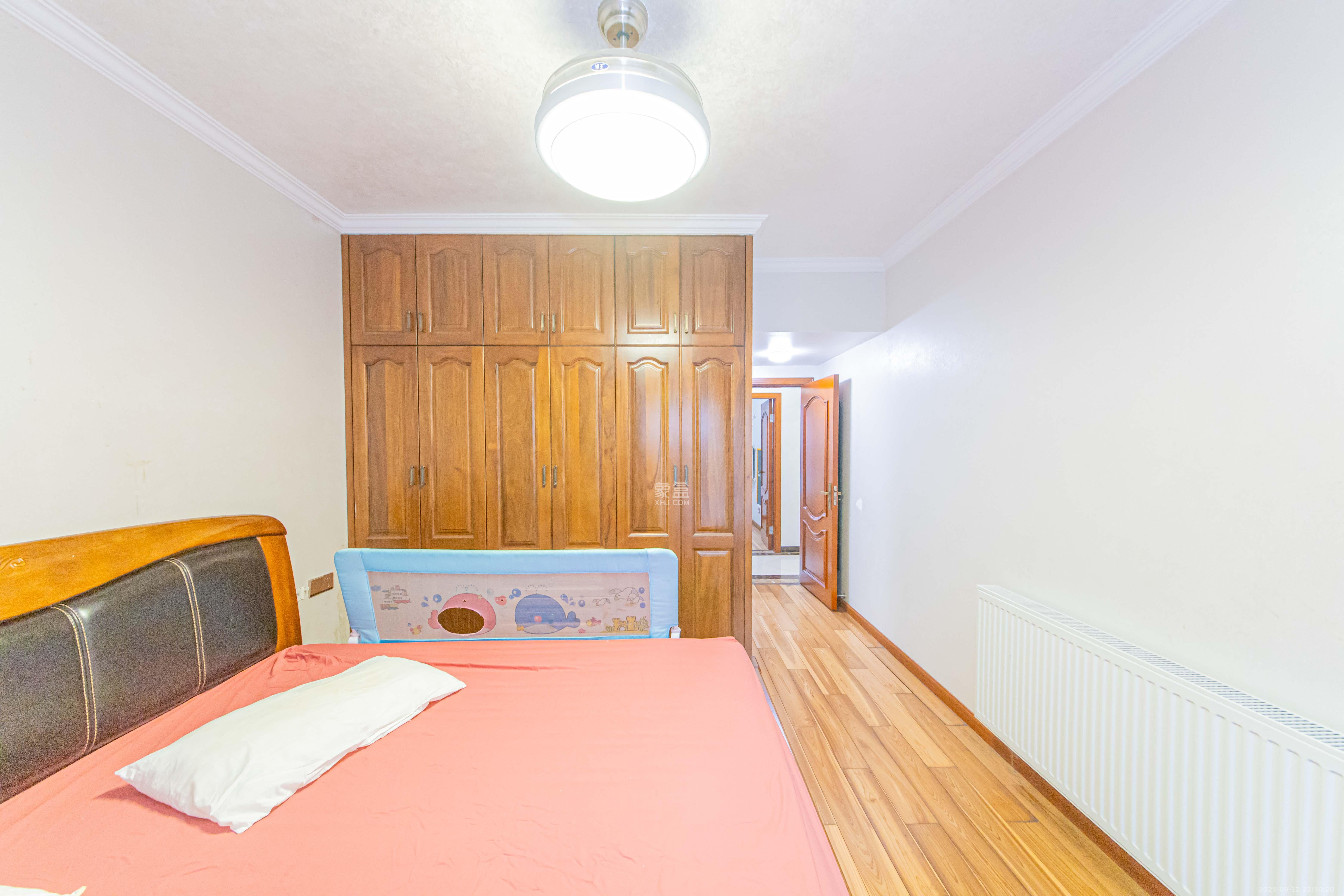 中建芙蓉嘉苑 4室2厅2卫 126.0万 中建芙蓉嘉苑 4室2厅2卫 126.0万卧室