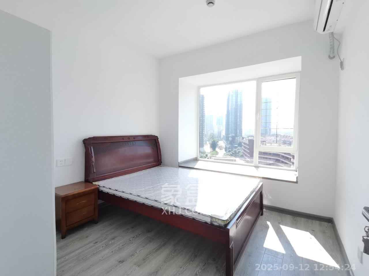 北辰三角洲E7区  3室2厅2卫    3800.0元/月室内图