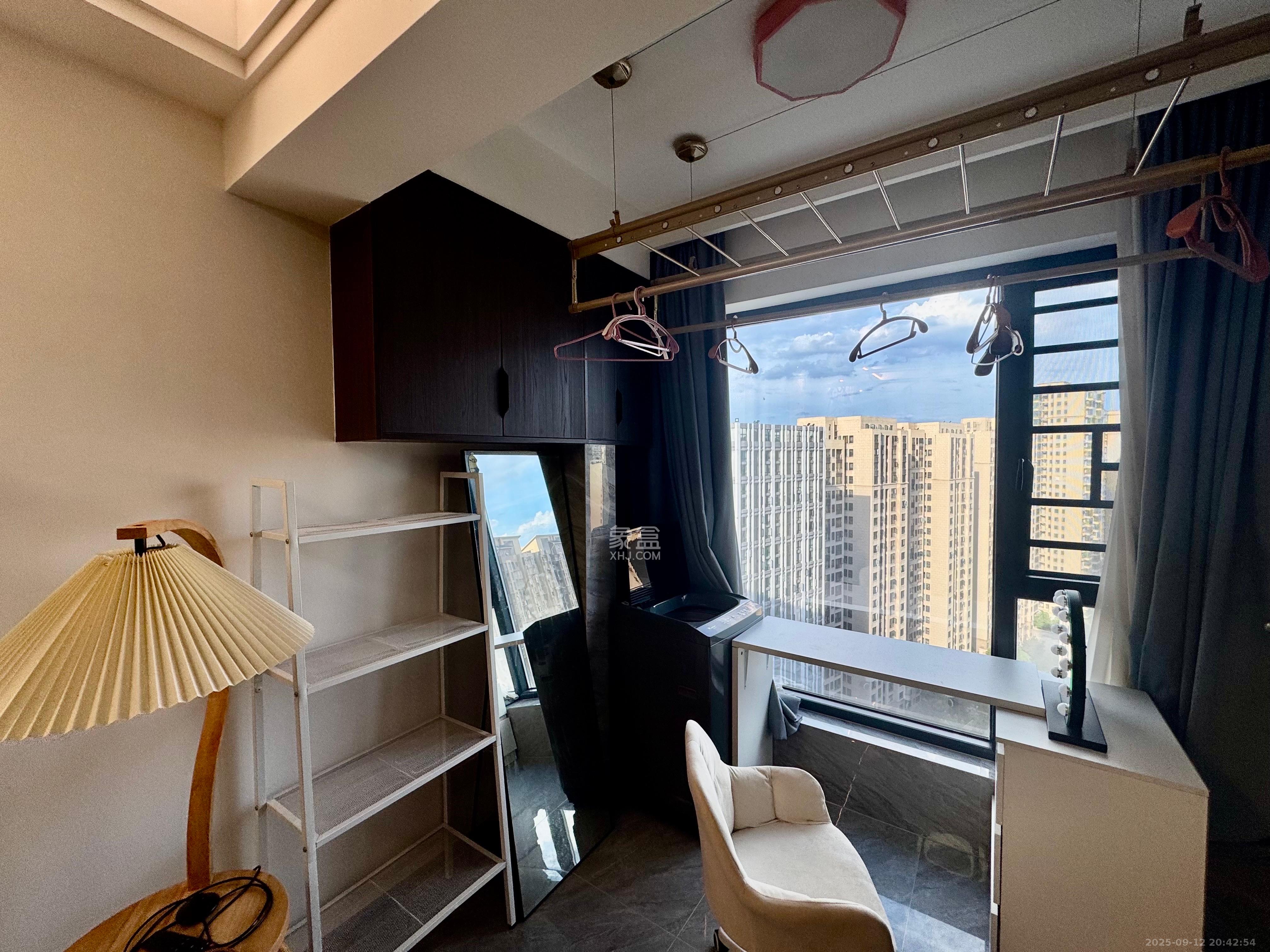 金地铂悦 1室0厅0卫 1100.0元/月 金地铂悦 1室0厅0卫 1100.0元/月室内图