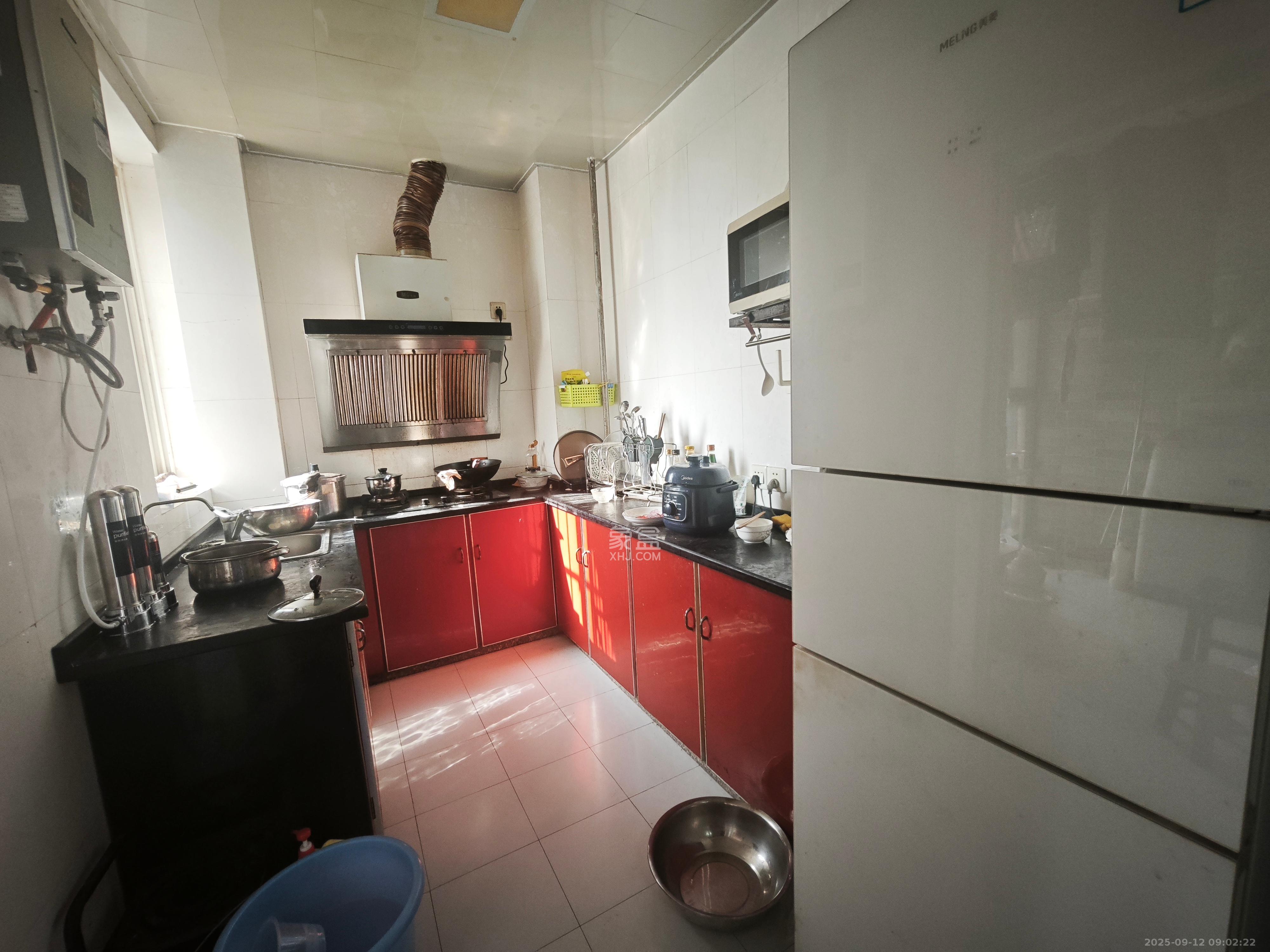 博雅湘水湾  2室2厅1卫    1700.0元/月 博雅湘水湾  2室2厅1卫    1700.0元/月室内图