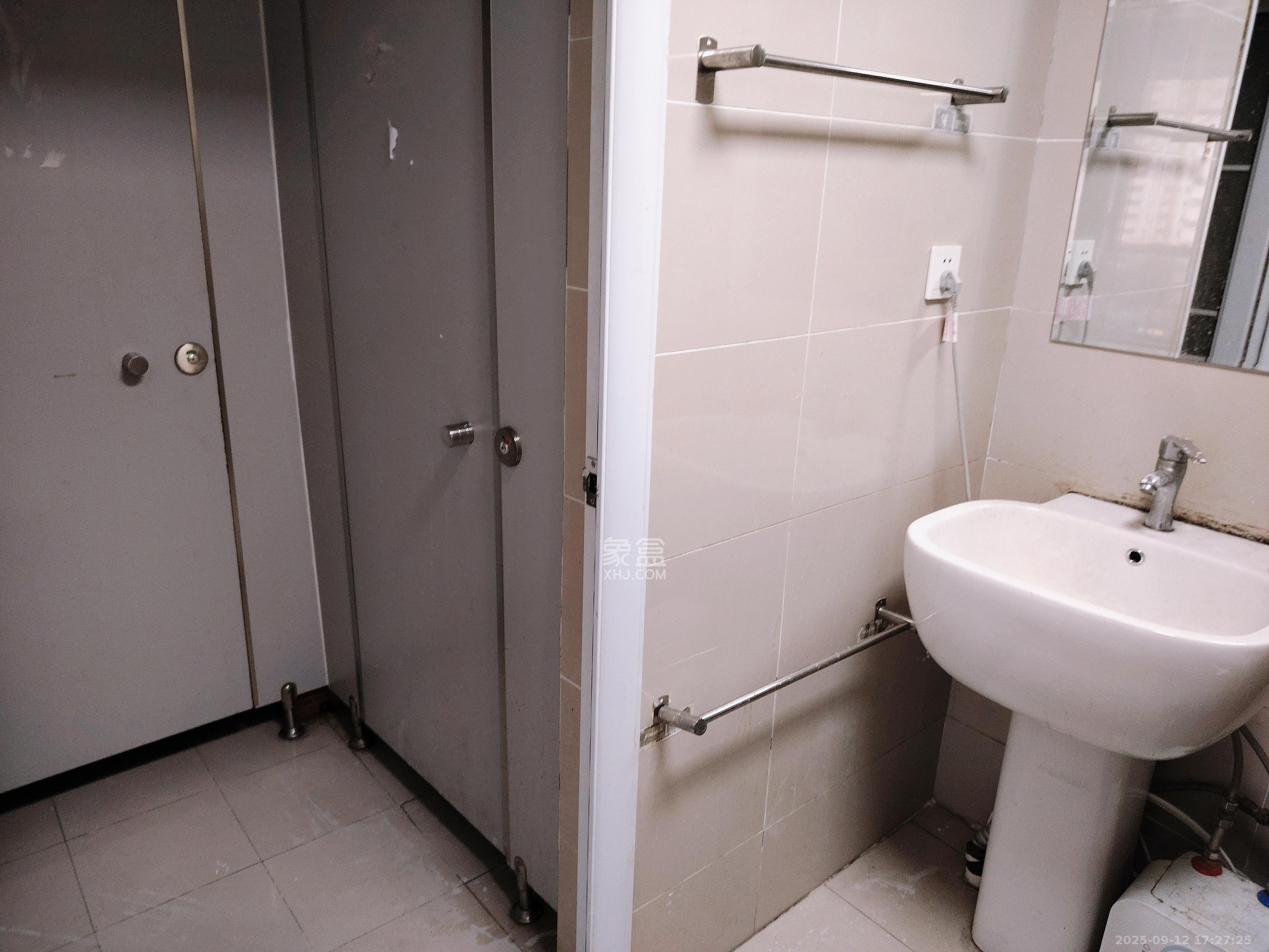 北辰三角洲B1E1区  1室1厅1卫    8500.0元/月室内图