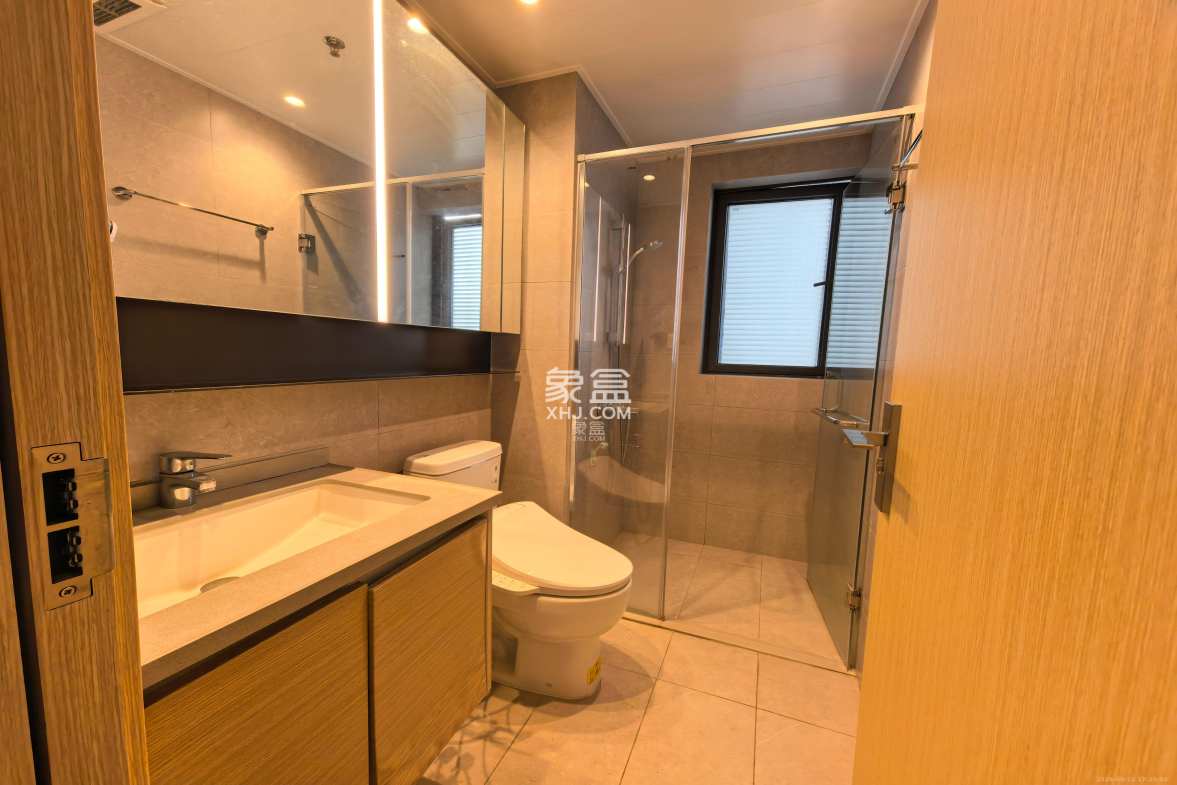 时代梅溪领峰 3室2厅2卫 2800.0元/月 时代梅溪领峰 3室2厅2卫 2800.0元/月室内图