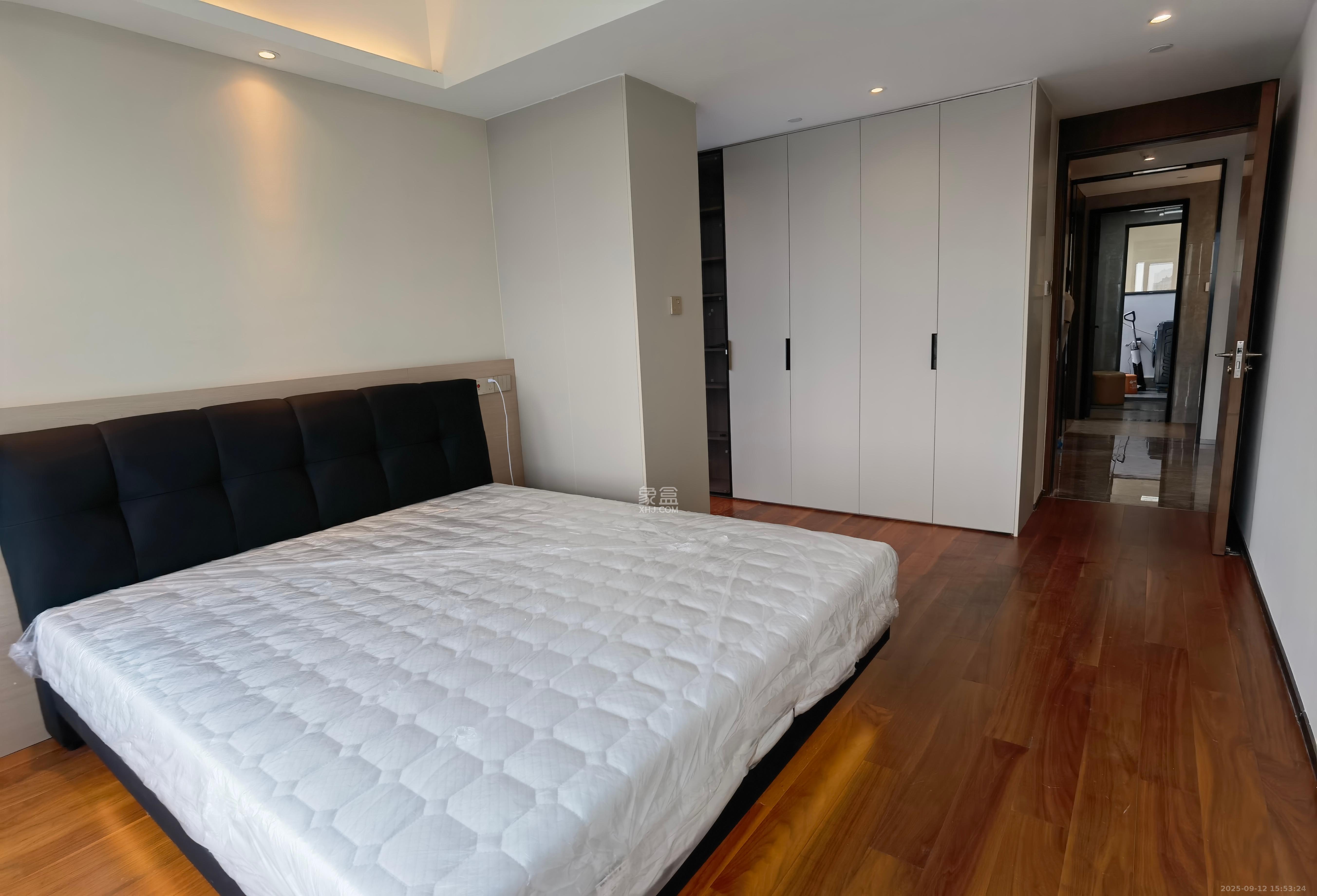 北辰瀚江府 3室2厅2卫 10000.0元/月 北辰瀚江府 3室2厅2卫 10000.0元/月室内图