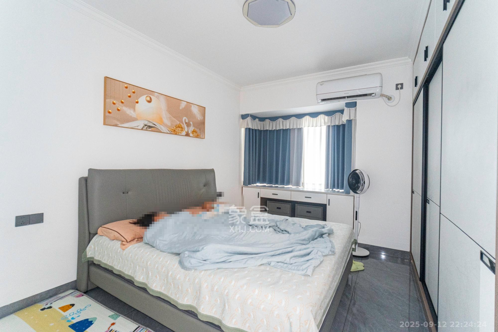 日盛湖湘花苑  3室2厅2卫    95.0万 日盛湖湘花苑  3室2厅2卫    95.0万卧室