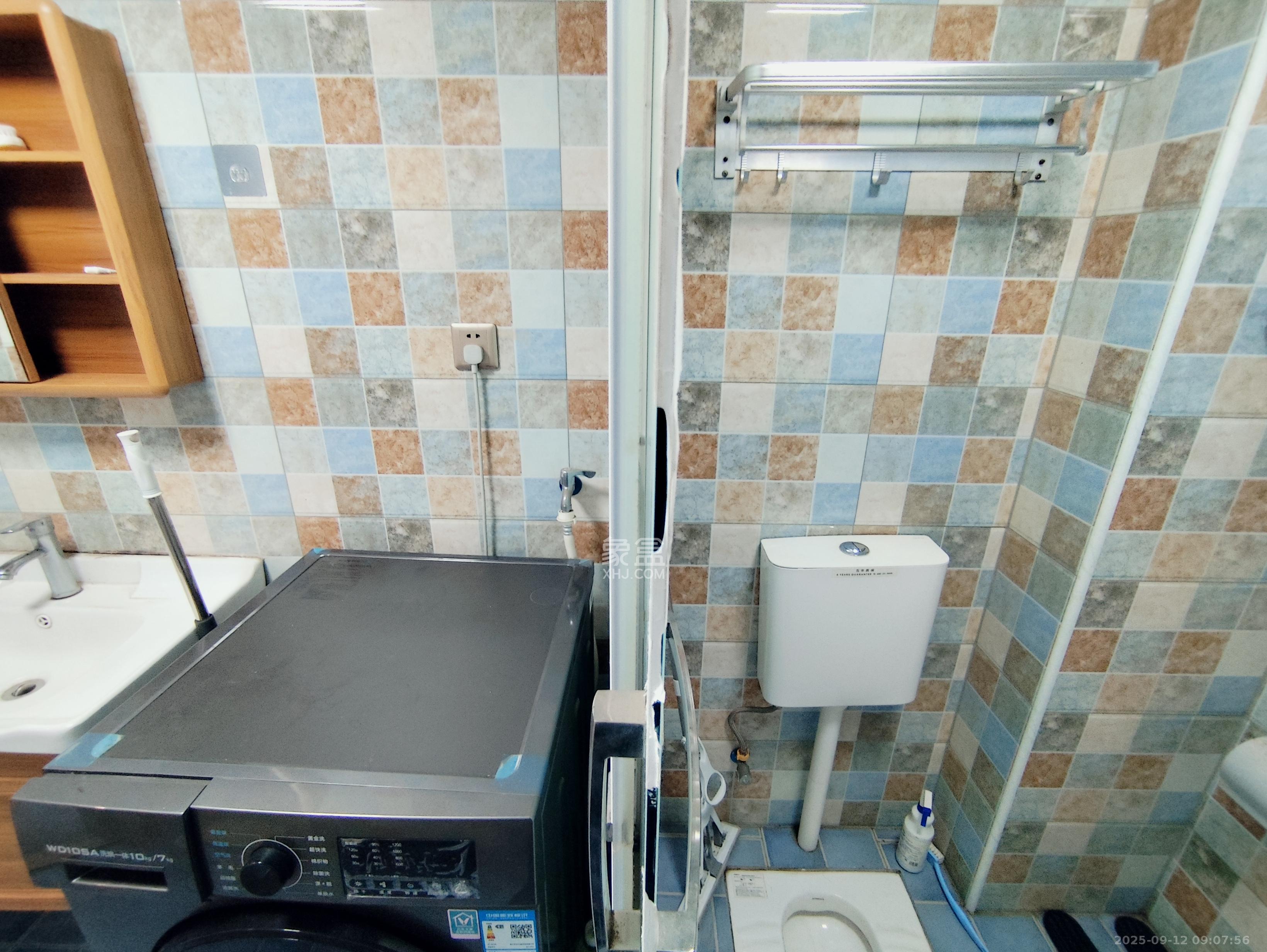 辉宏橄榄城 3室2厅1卫 2000.0元/月 辉宏橄榄城 3室2厅1卫 2000.0元/月室内图