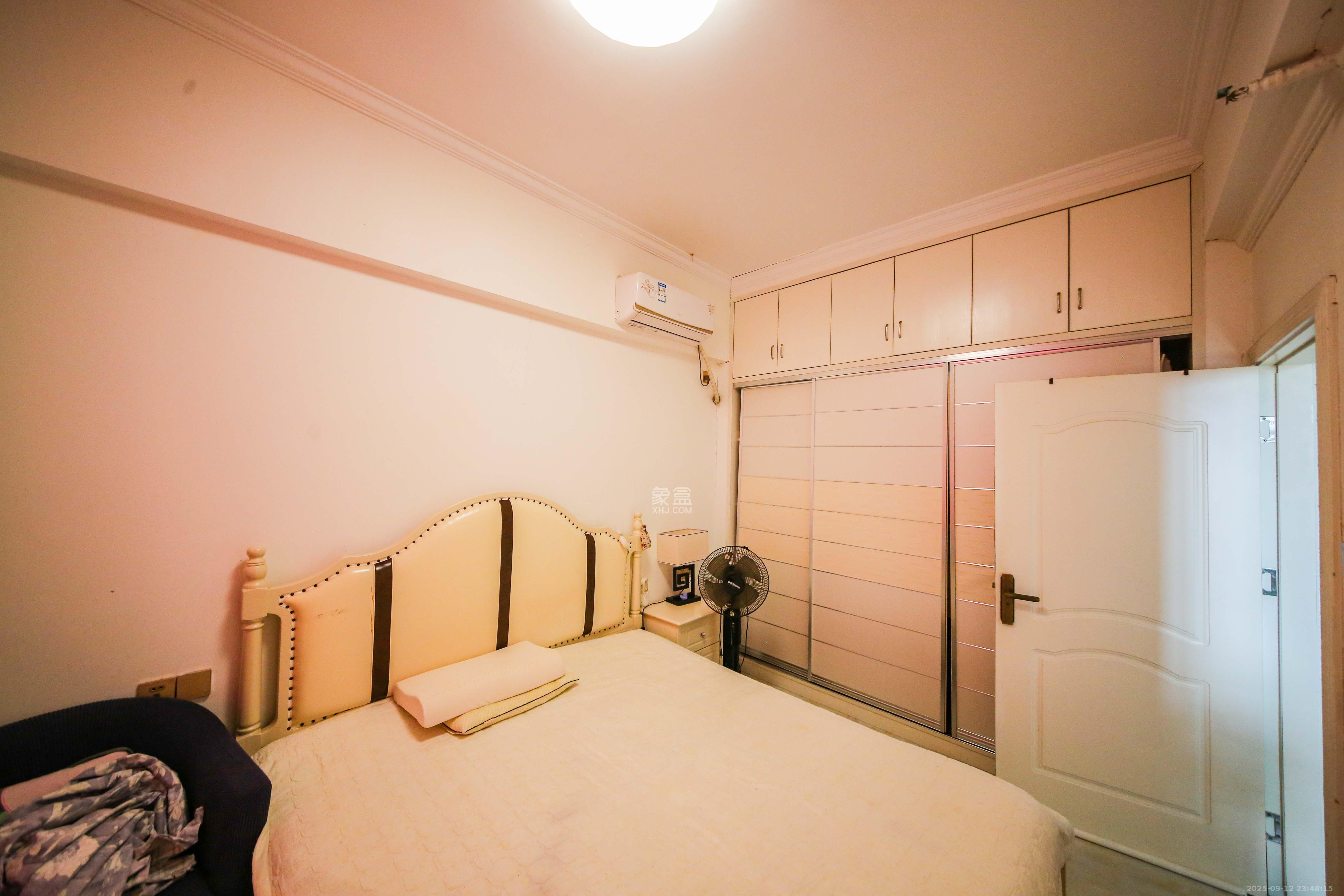 才子嘉都  2室1厅1卫    52.0万卧室