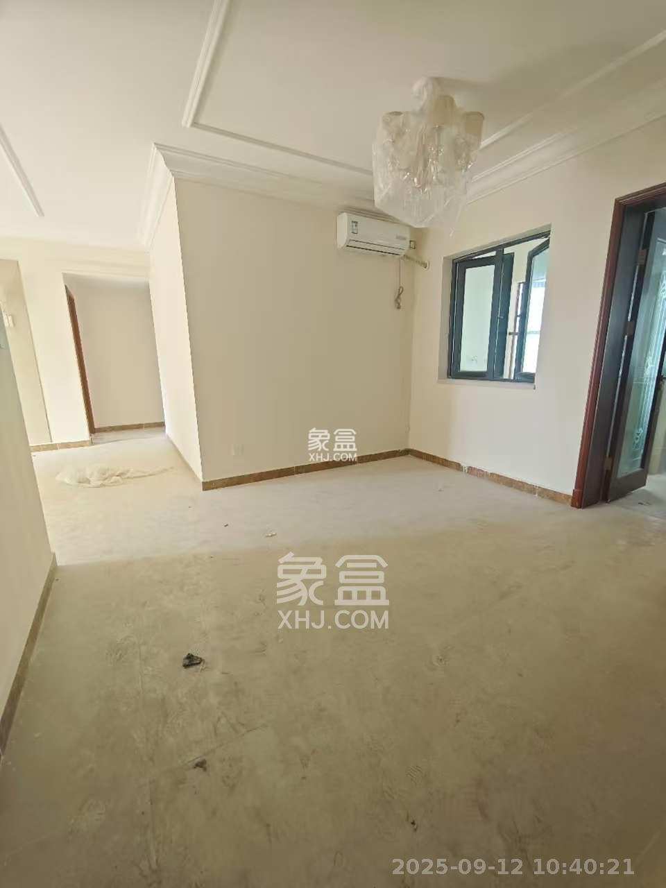 恒大御景天下城二期  3室2厅2卫    2000.0元/月 恒大御景天下城二期  3室2厅2卫    2000.0元/月室内图