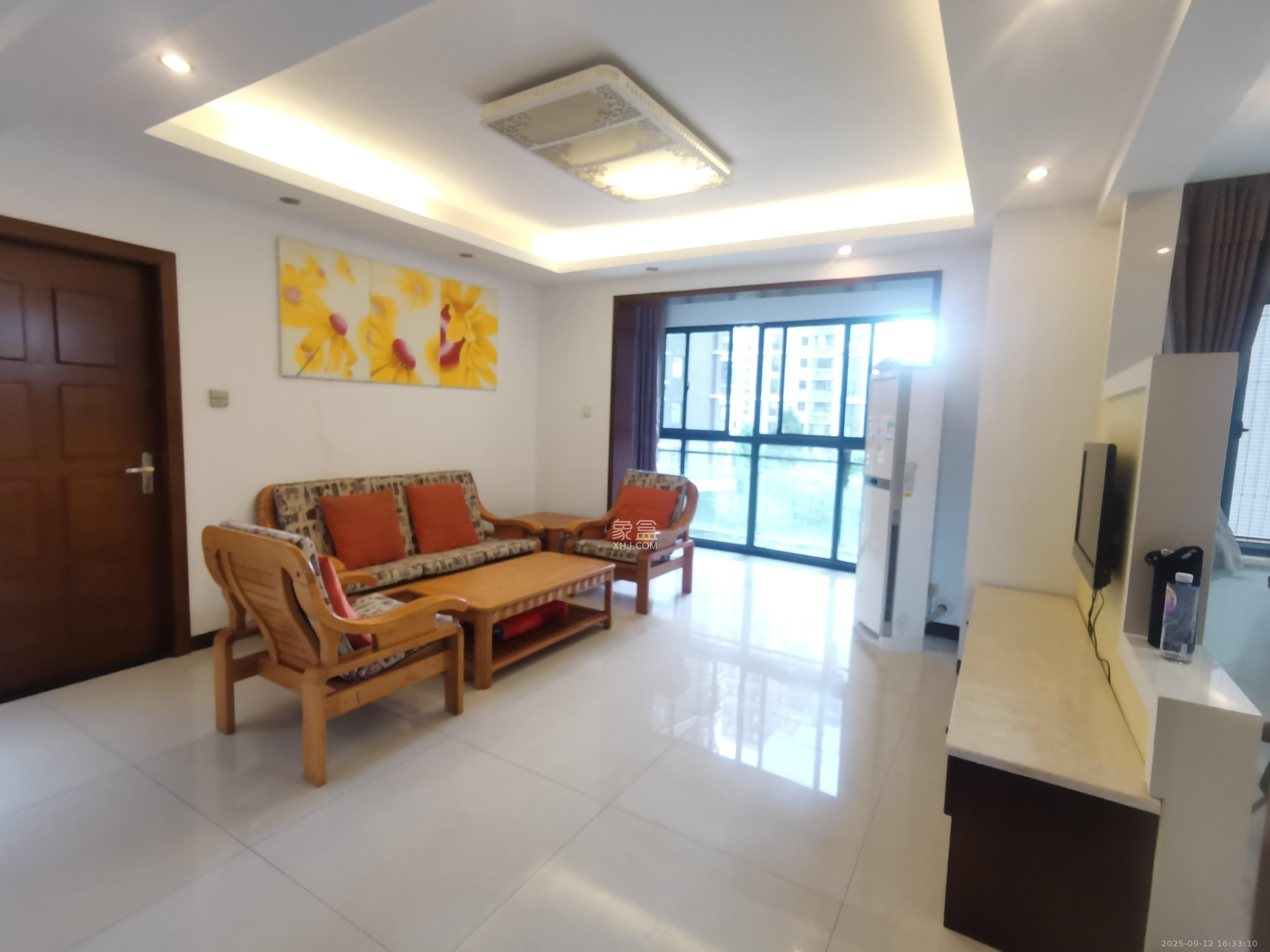 西城龙庭 4室2厅2卫 3000.0元/月 西城龙庭 4室2厅2卫 3000.0元/月室内图