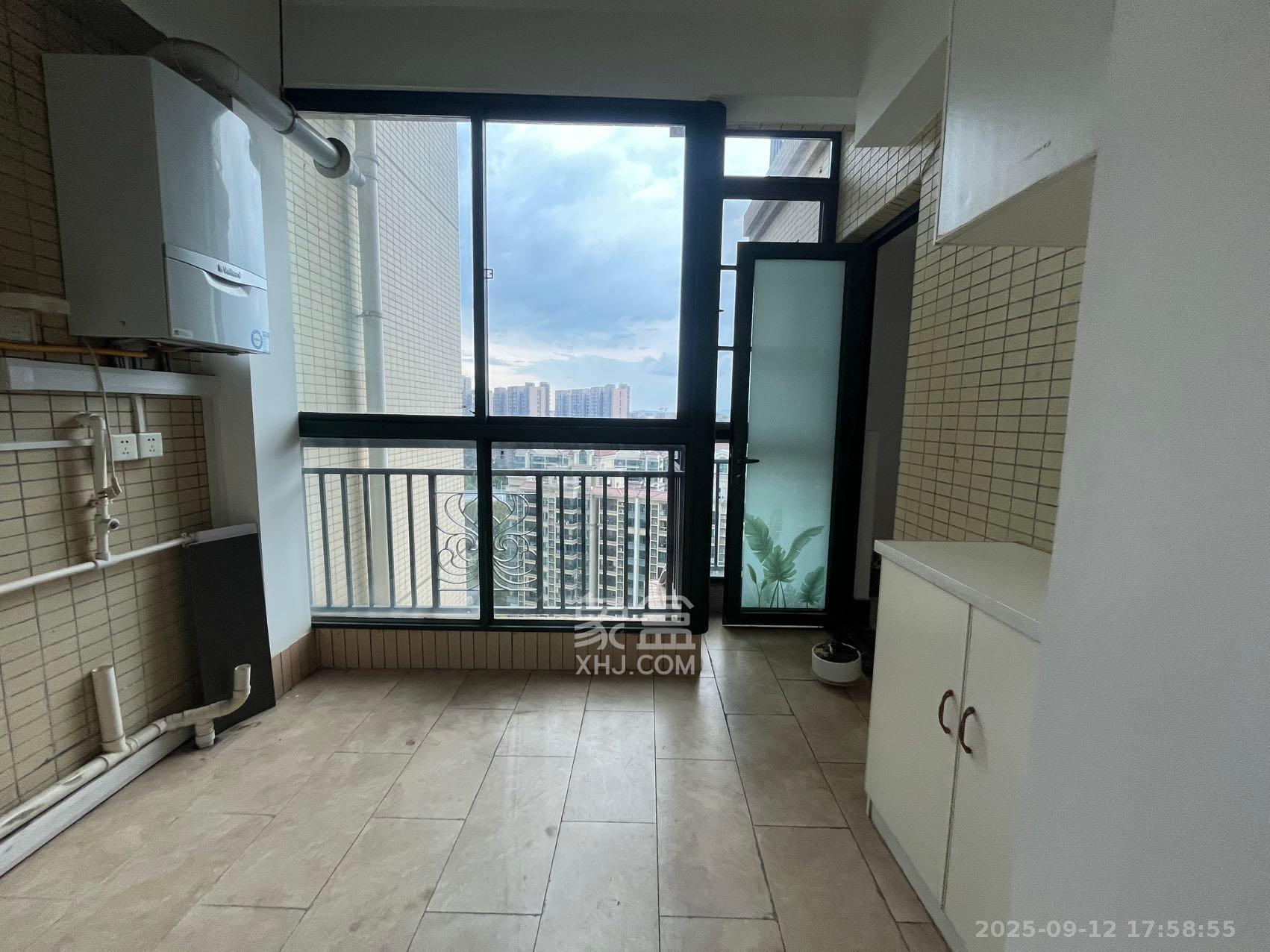 恒大雅苑 4室2厅3卫 5000.0元/月 恒大雅苑 4室2厅3卫 5000.0元/月室内图