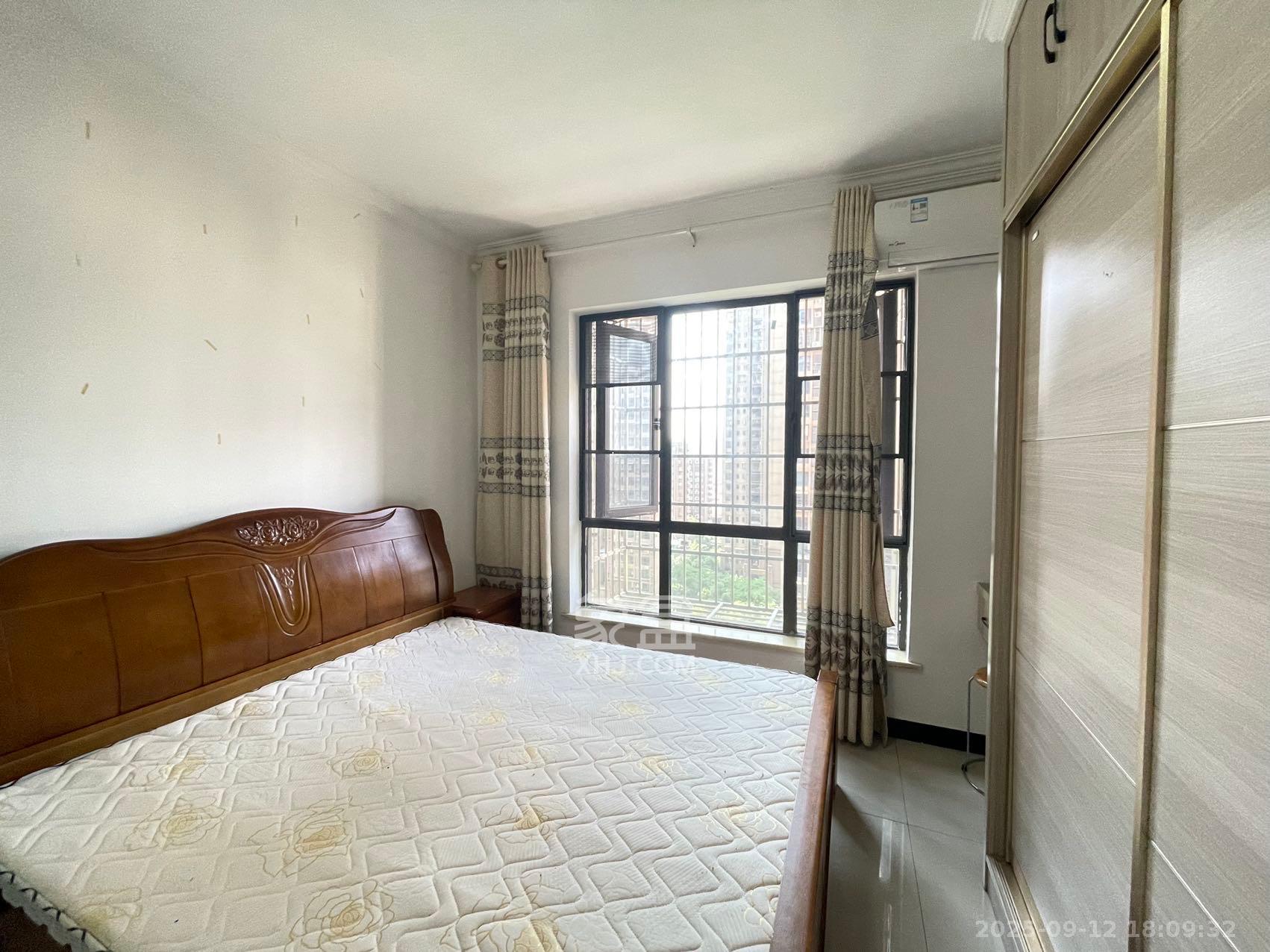 东宜兰园 1室1厅1卫 1000.0元/月 东宜兰园 1室1厅1卫 1000.0元/月室内图