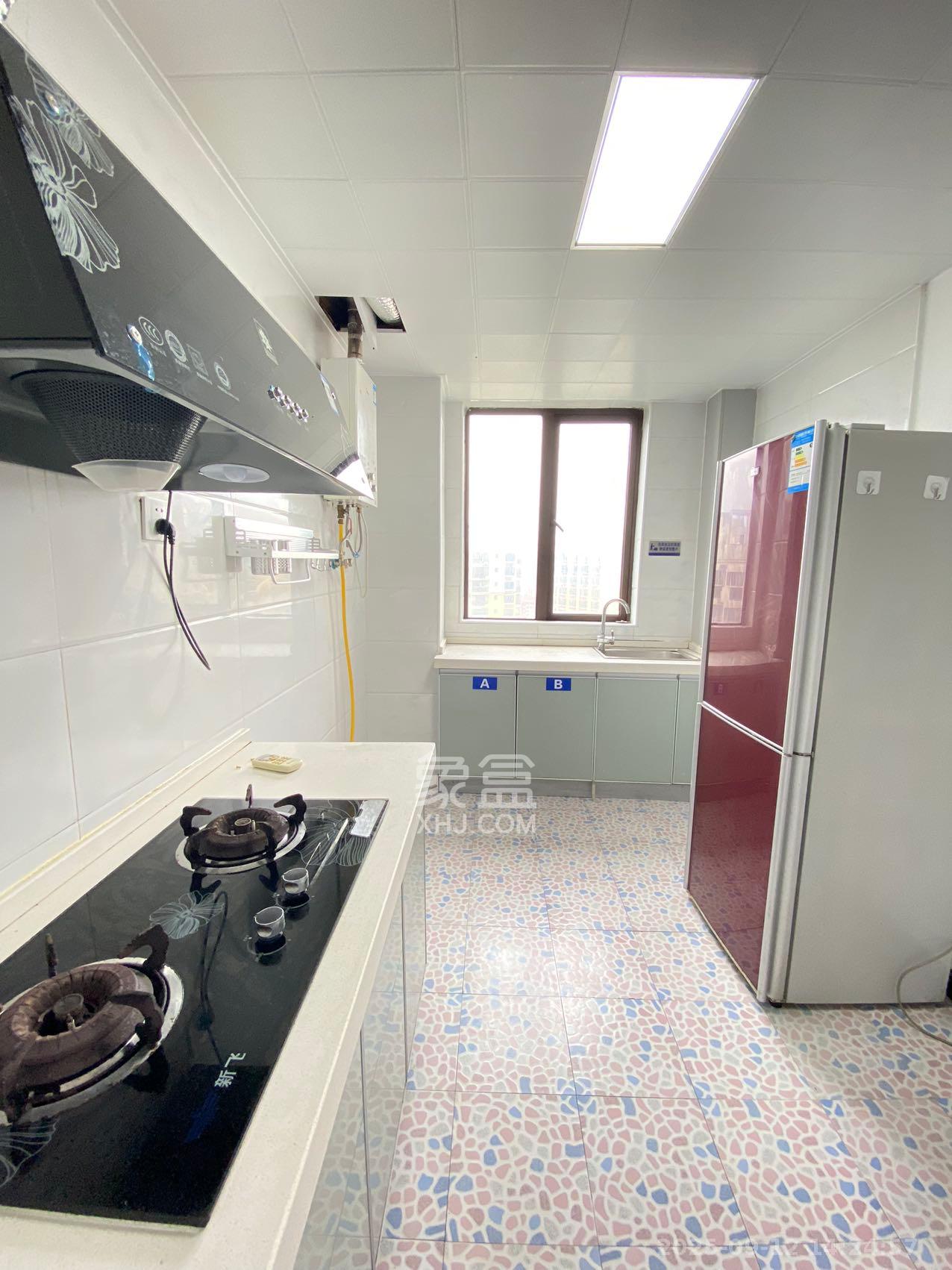 大鸿杰座  1室1厅1卫    1250.0元/月室内图