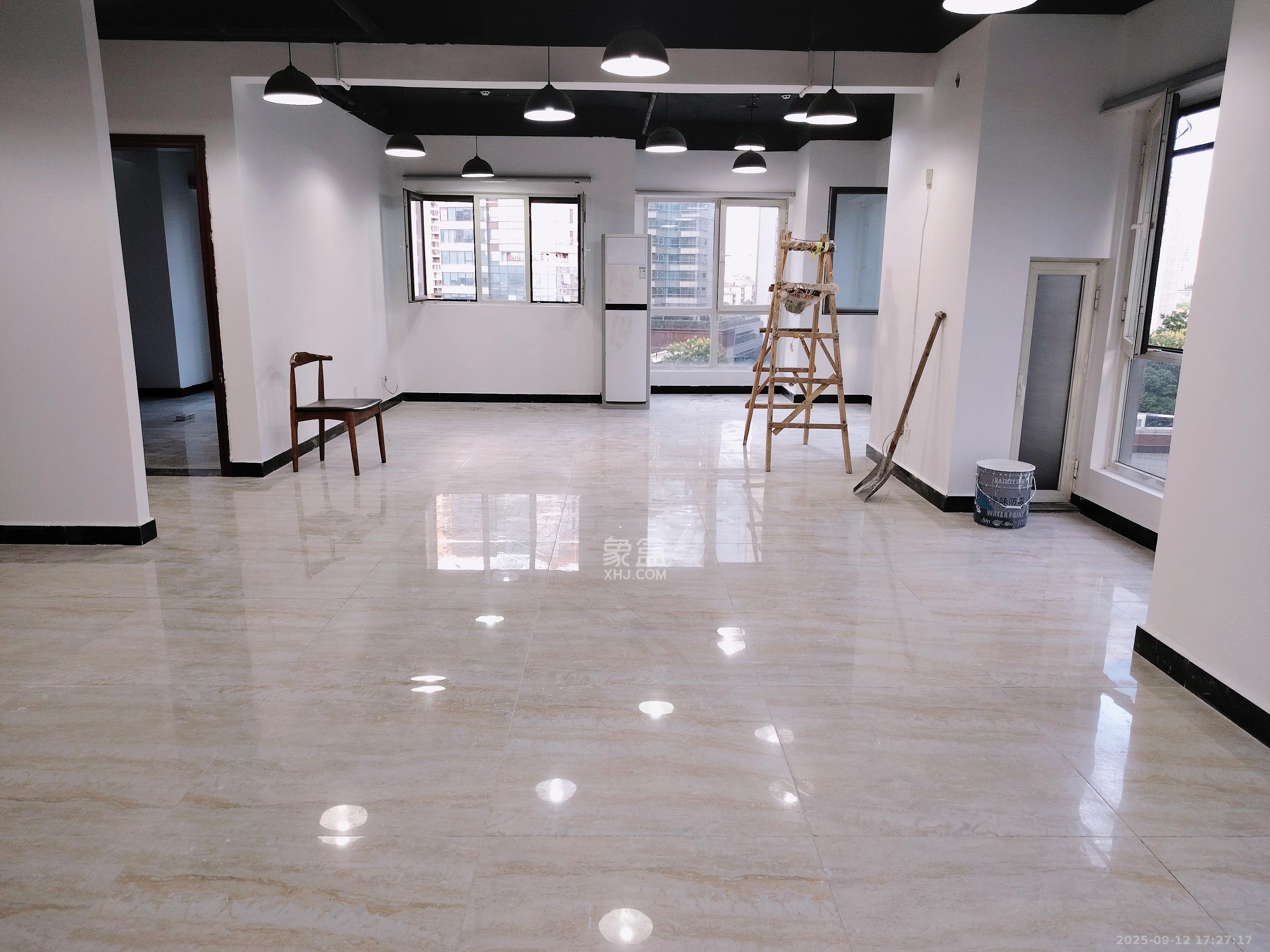 北辰三角洲B1E1区  1室1厅1卫    8500.0元/月 北辰三角洲B1E1区  1室1厅1卫    8500.0元/月