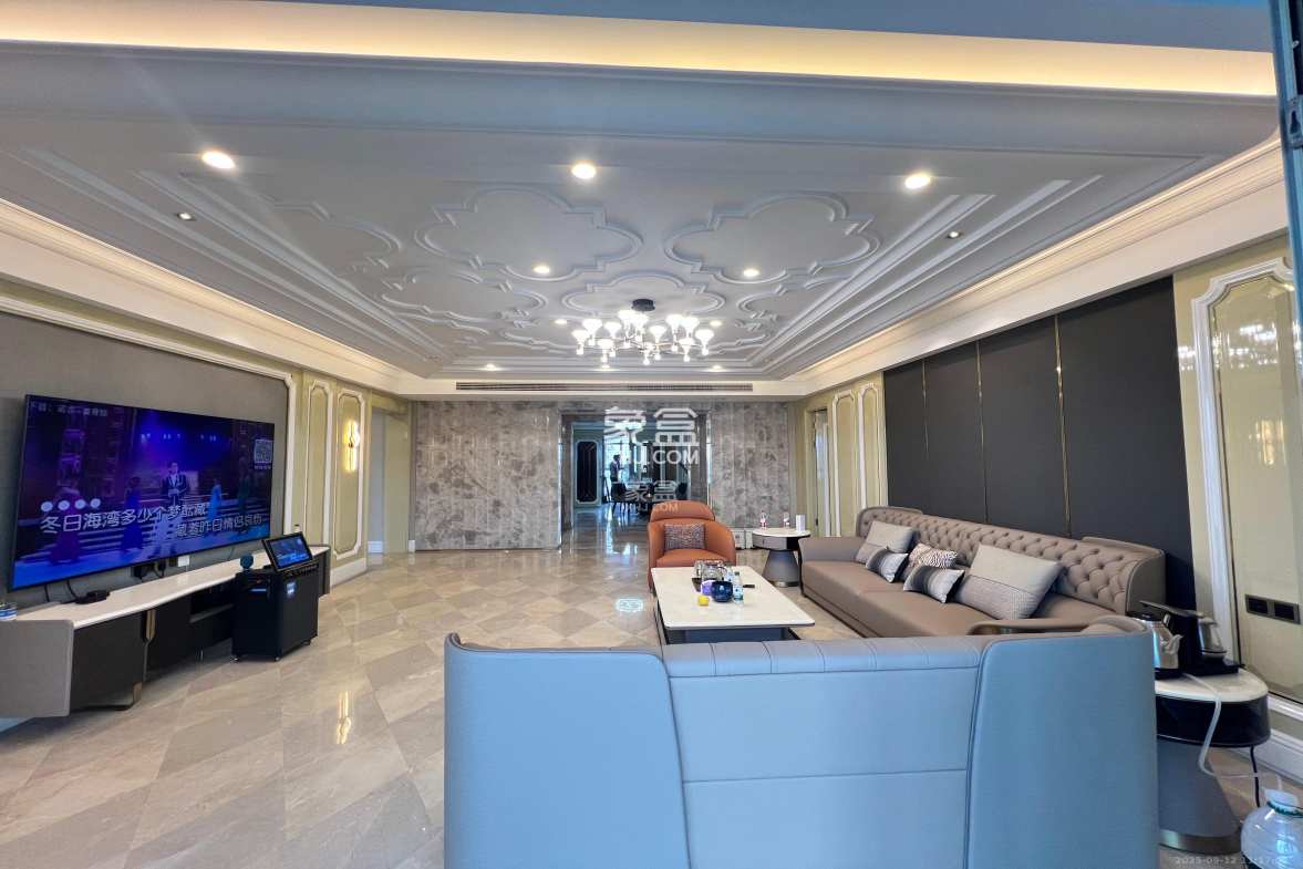 梅溪湖金茂府(金茂广场)(金茂览秀城) 5室2厅4卫 19000.0元/月 梅溪湖金茂府(金茂广场)(金茂览秀城) 5室2厅4卫 19000.0元/月室内图