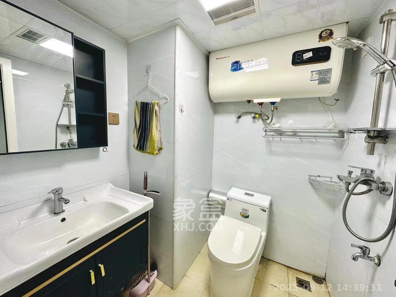 裕天国际商汇中心 1室0厅0卫 1400.0元/月 裕天国际商汇中心 1室0厅0卫 1400.0元/月室内图