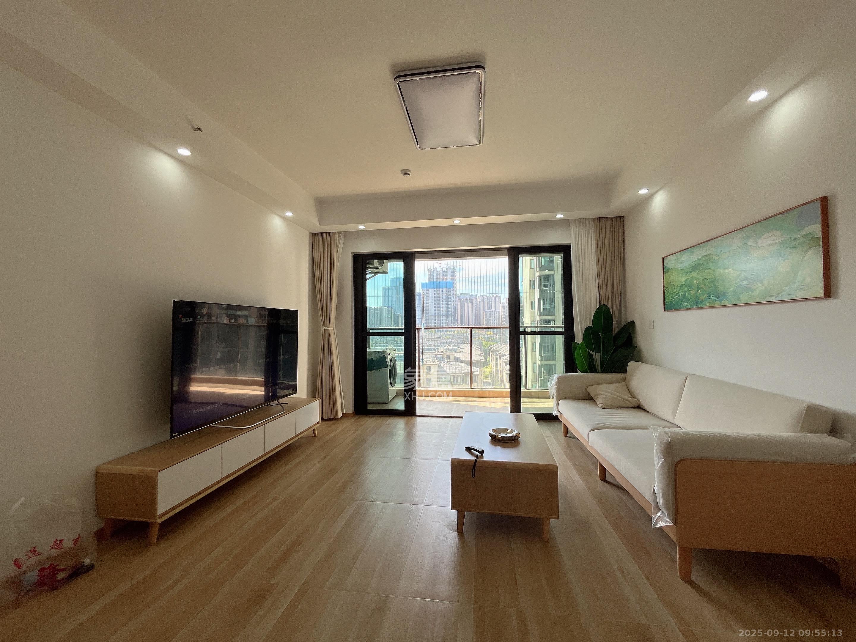 正荣滨江紫阙台  1室0厅0卫    4500.0元/月室内图