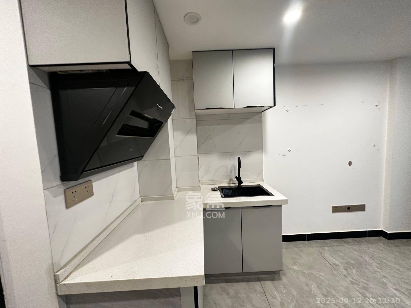 金地铂悦  1室0厅0卫    1500.0元/月室内图