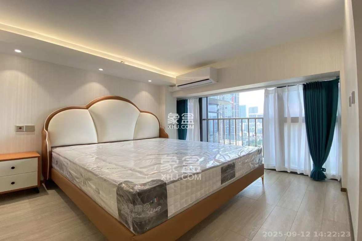 华远华时代 4室1厅2卫 4500.0元/月 华远华时代 4室1厅2卫 4500.0元/月室内图