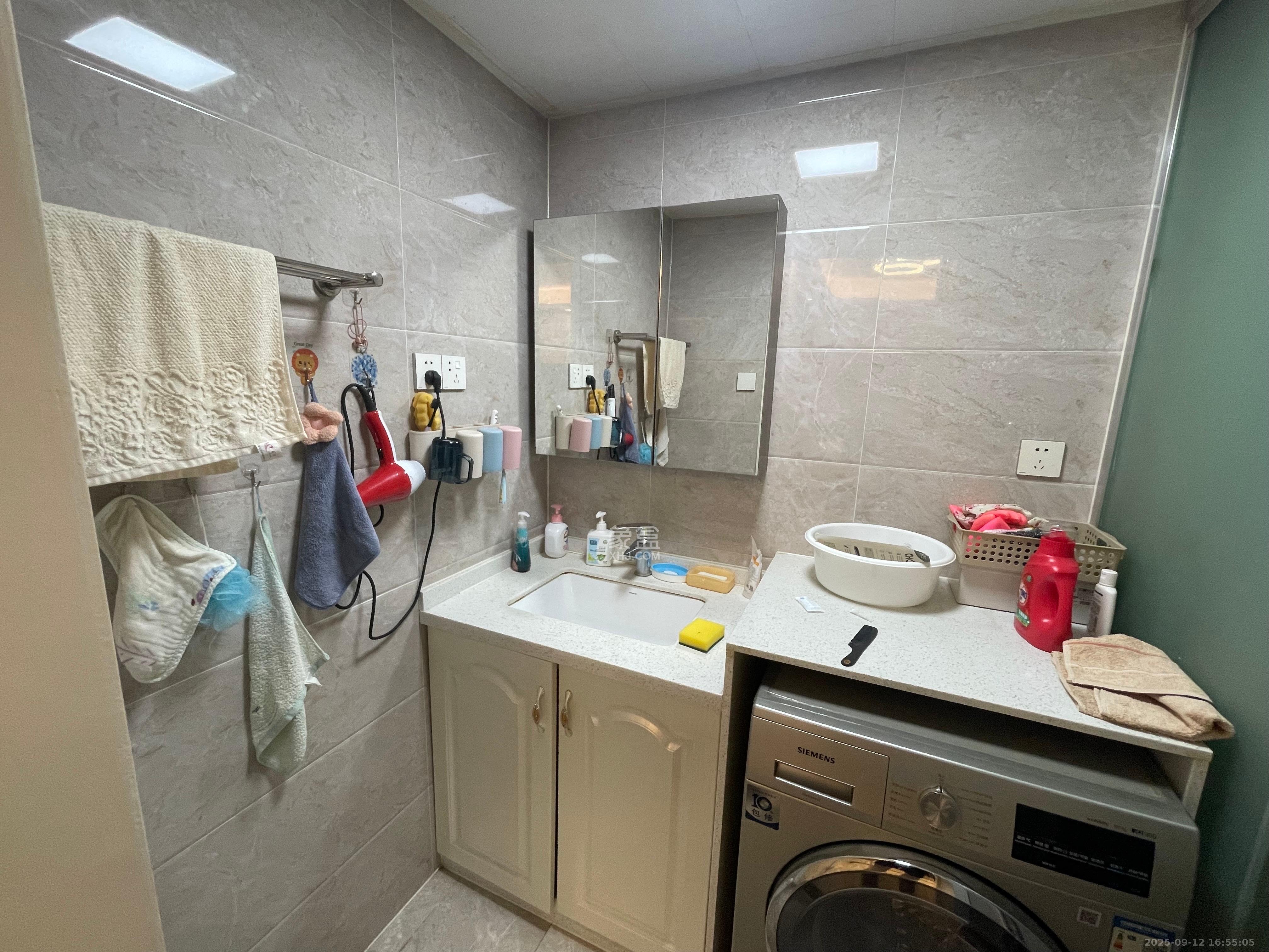 协信星澜汇 3室2厅2卫 4500.0元/月 协信星澜汇 3室2厅2卫 4500.0元/月室内图