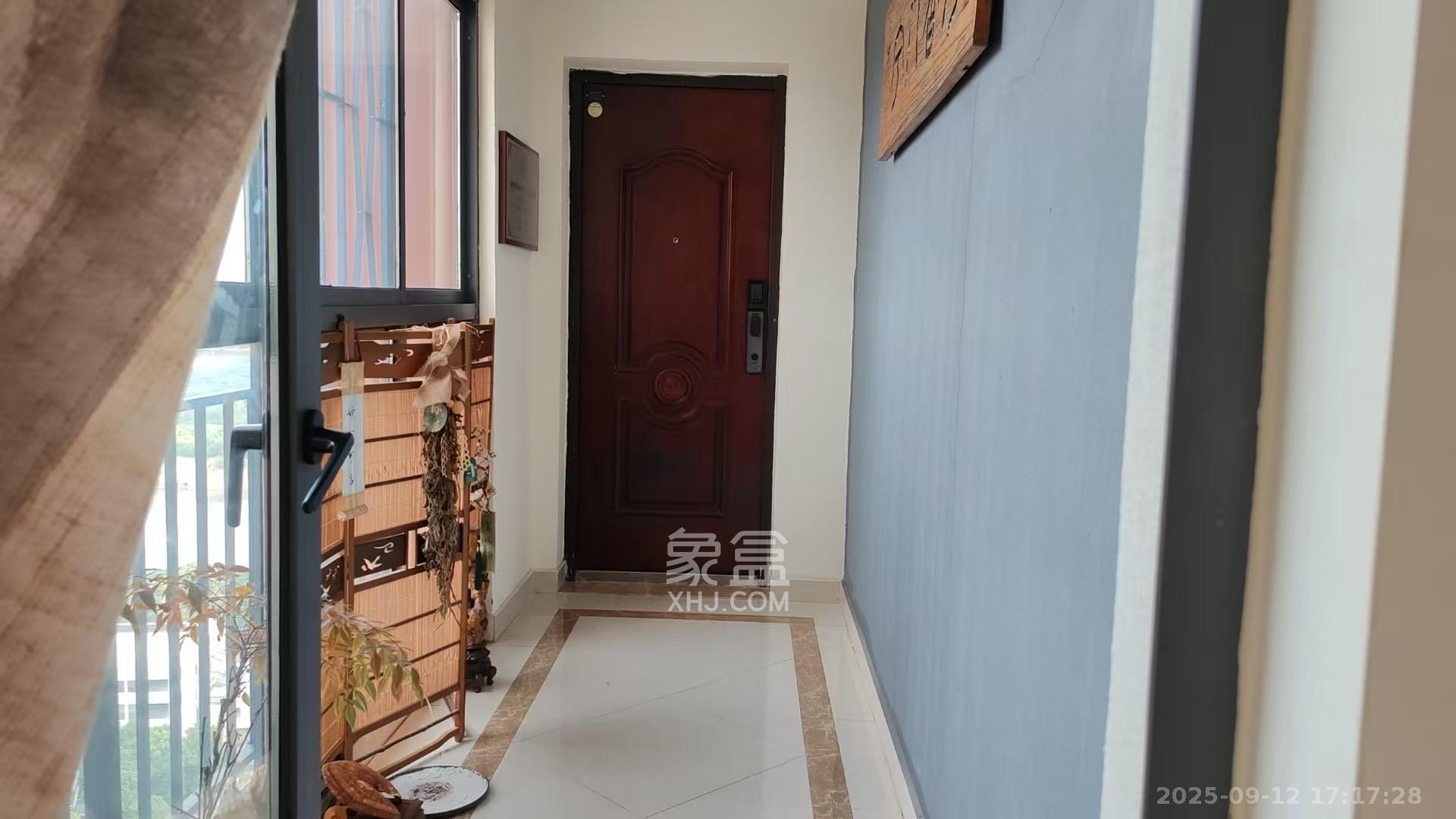 佳兆业时代广场  3室2厅1卫    3000.0元/月室内图