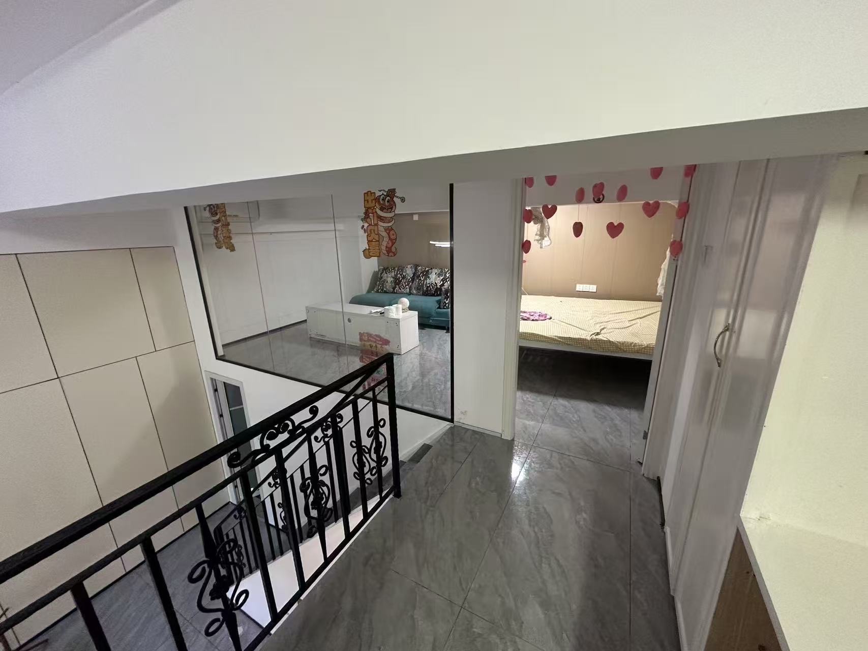 榆海大厦 2室1厅1卫 2000.0元/月 榆海大厦 2室1厅1卫 2000.0元/月室内图