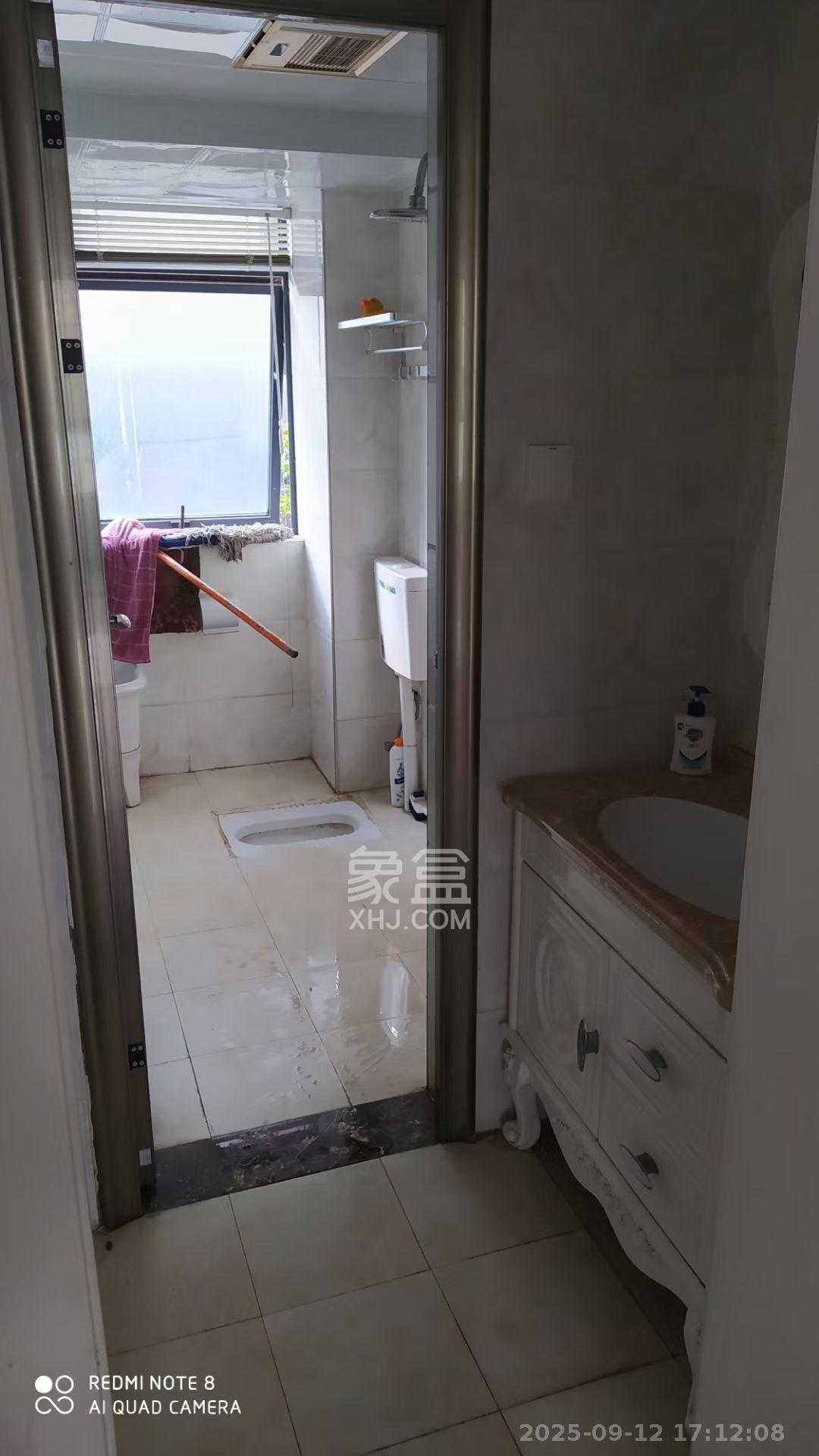 水墨林溪  3室2厅2卫    2900.0元/月 水墨林溪  3室2厅2卫    2900.0元/月室内图