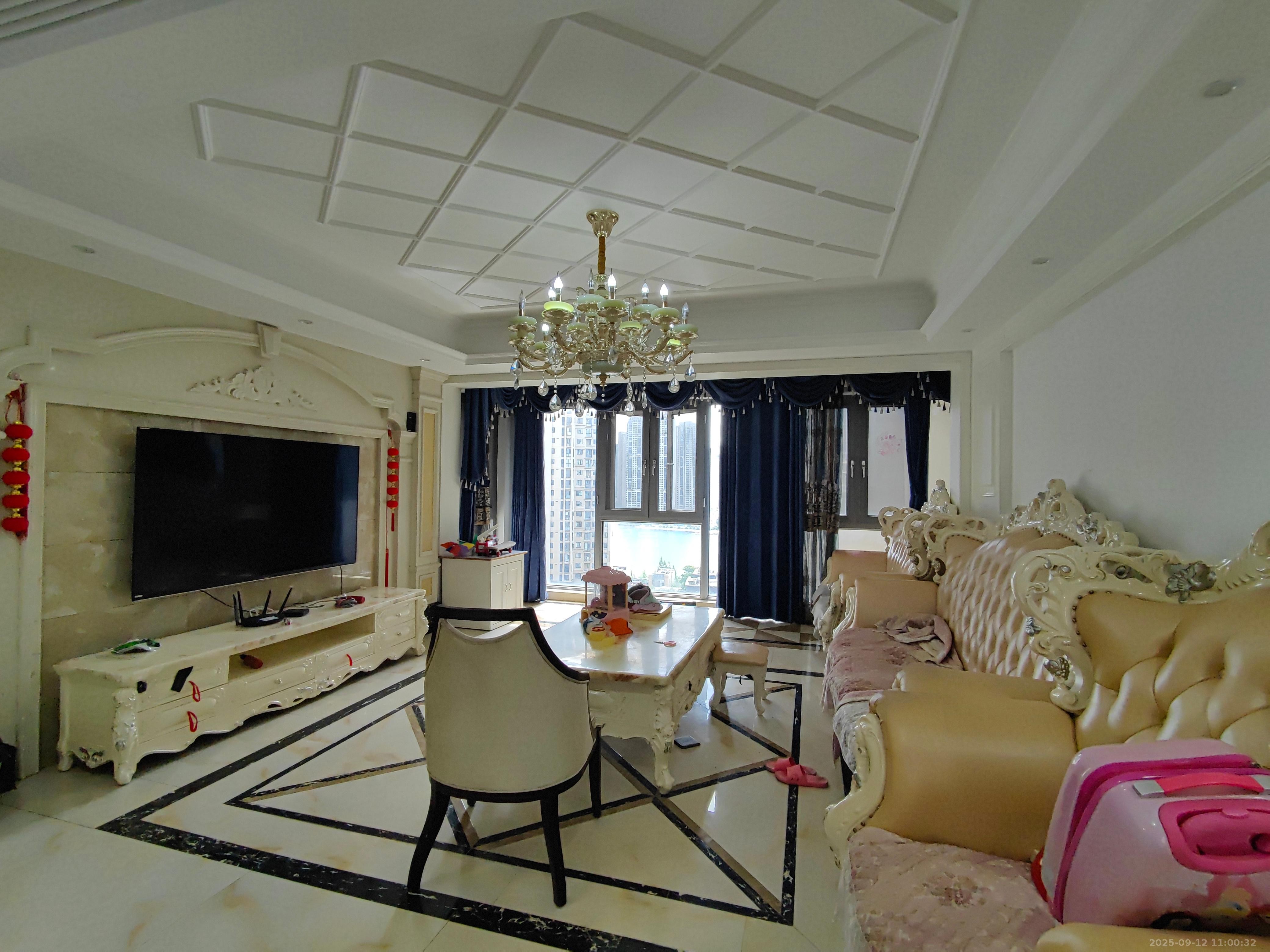 中建梅溪湖中心 4室2厅2卫 3900.0元/月 中建梅溪湖中心 4室2厅2卫 3900.0元/月室内图