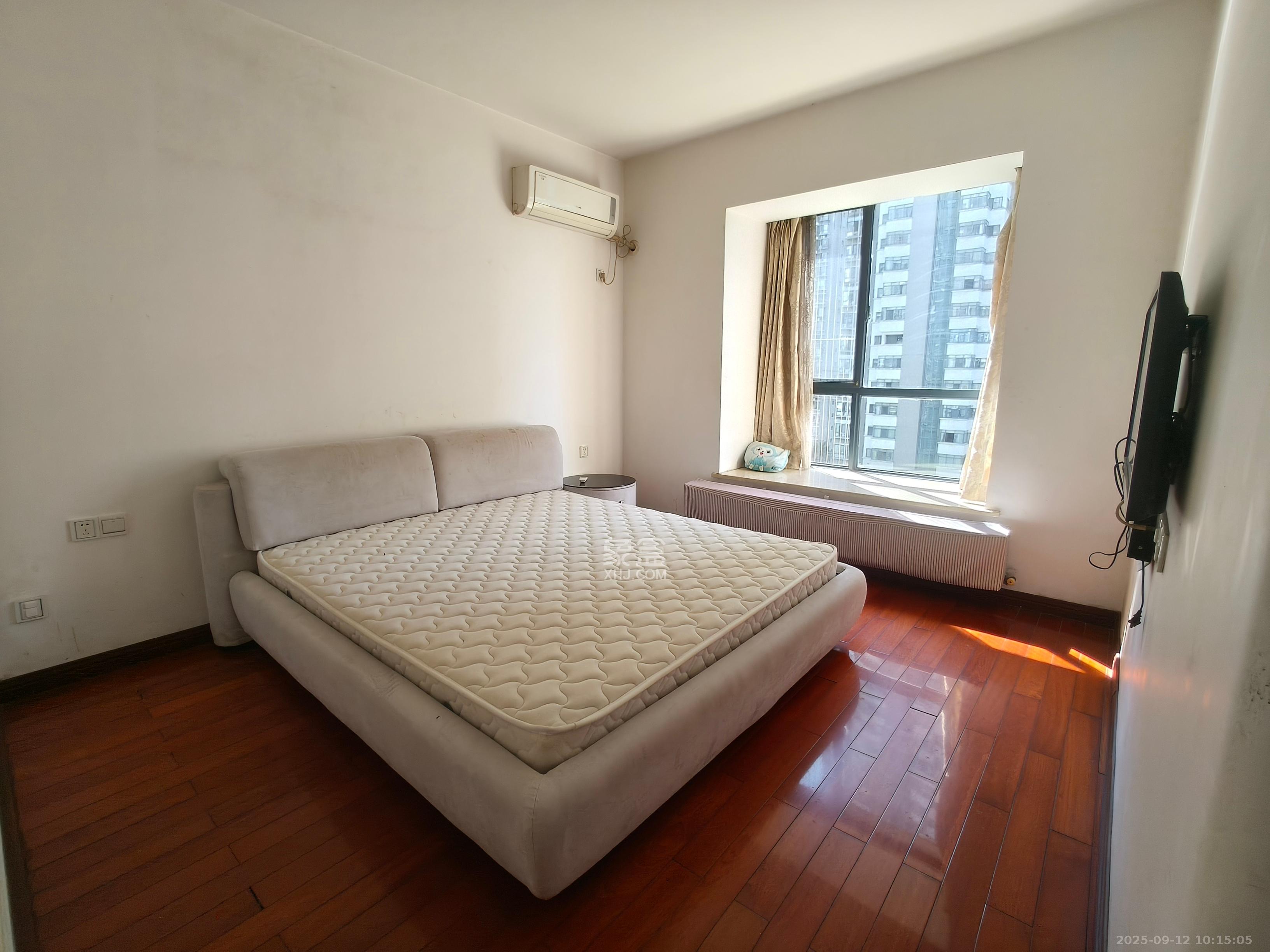 湘江世纪城聚江苑 4室2厅2卫 3200.0元/月 湘江世纪城聚江苑 4室2厅2卫 3200.0元/月室内图