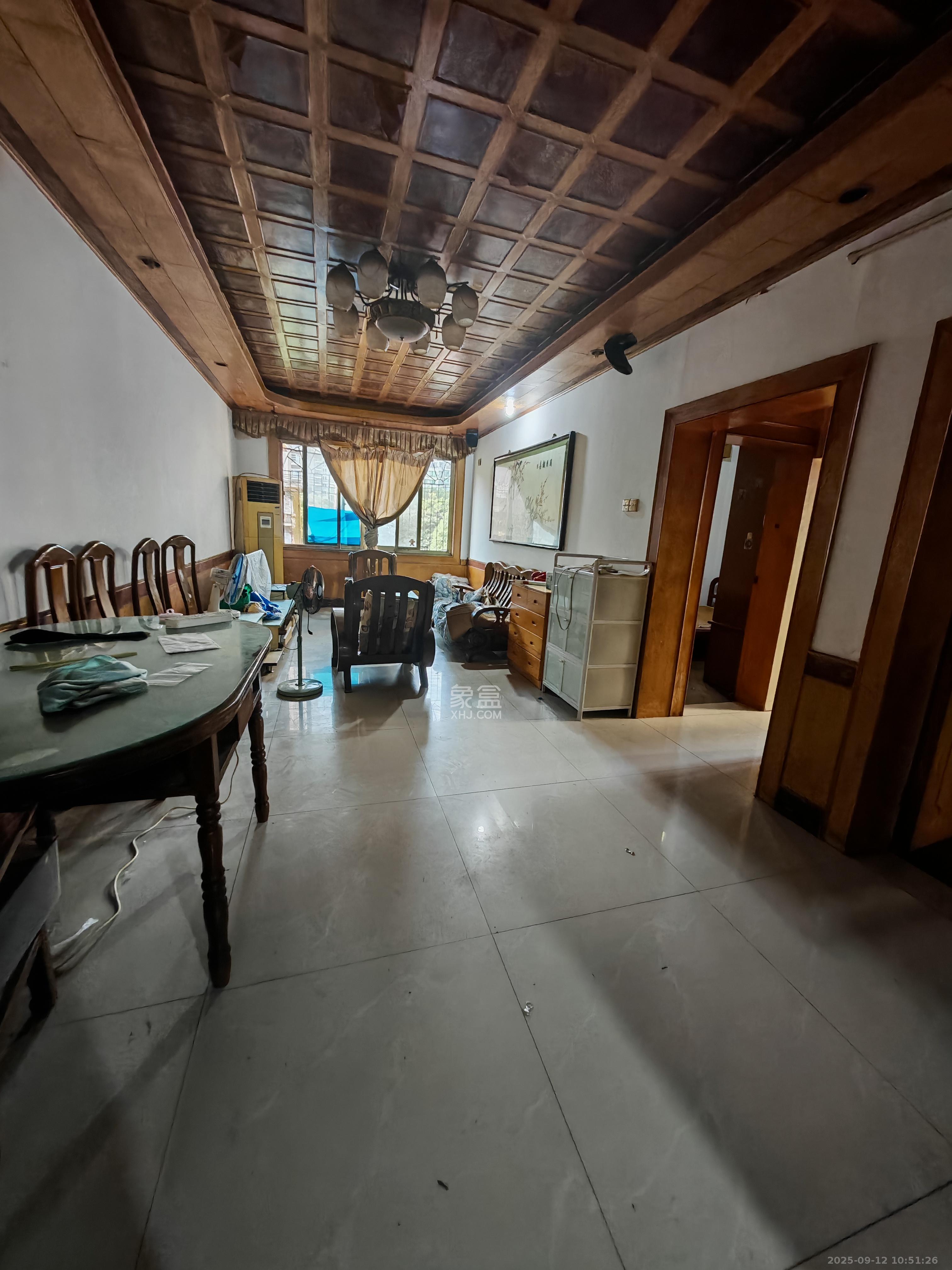 妹子山社区(曙光社区) 2室1厅1卫 1400.0元/月 妹子山社区(曙光社区) 2室1厅1卫 1400.0元/月室内图