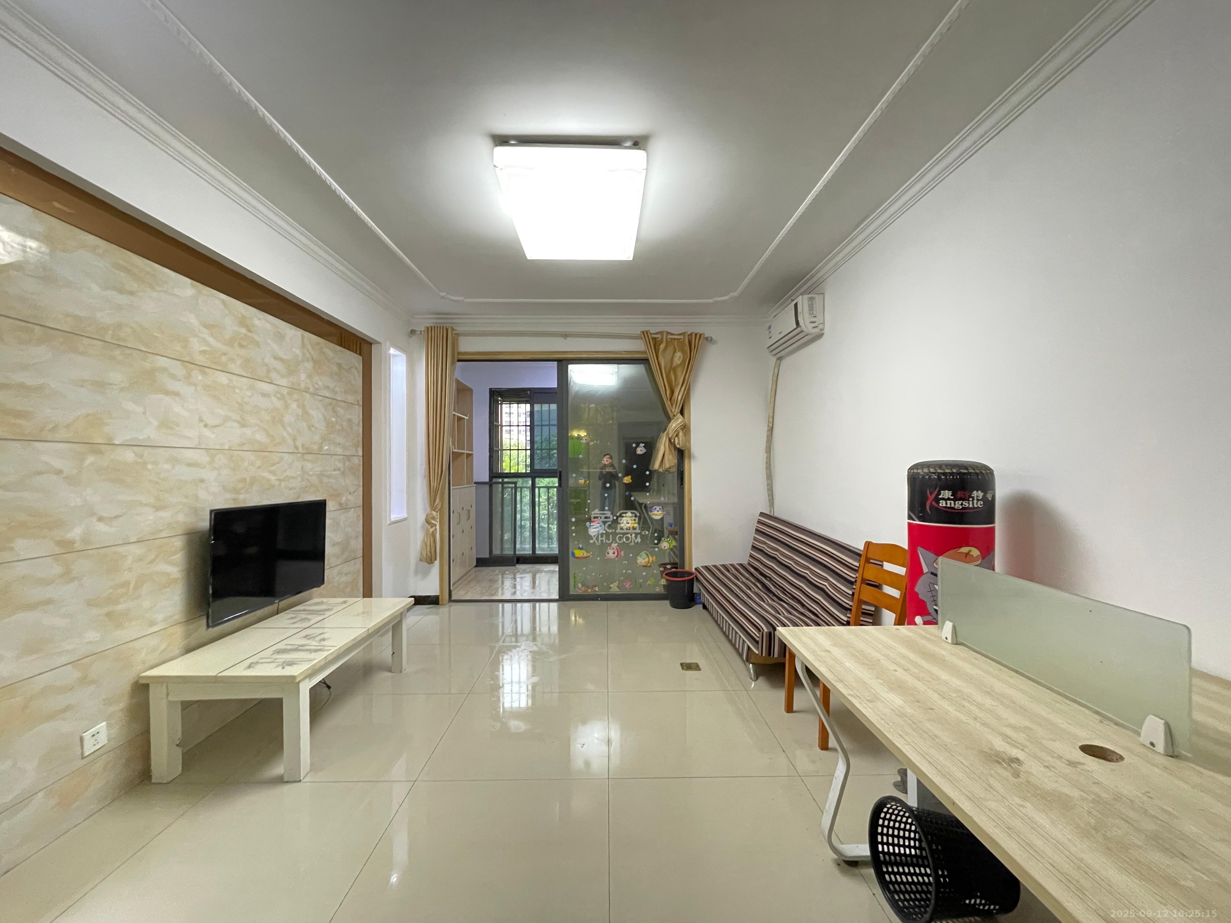 保利麓谷林语C区  3室2厅1卫    2300.0元/月 保利麓谷林语C区  3室2厅1卫    2300.0元/月