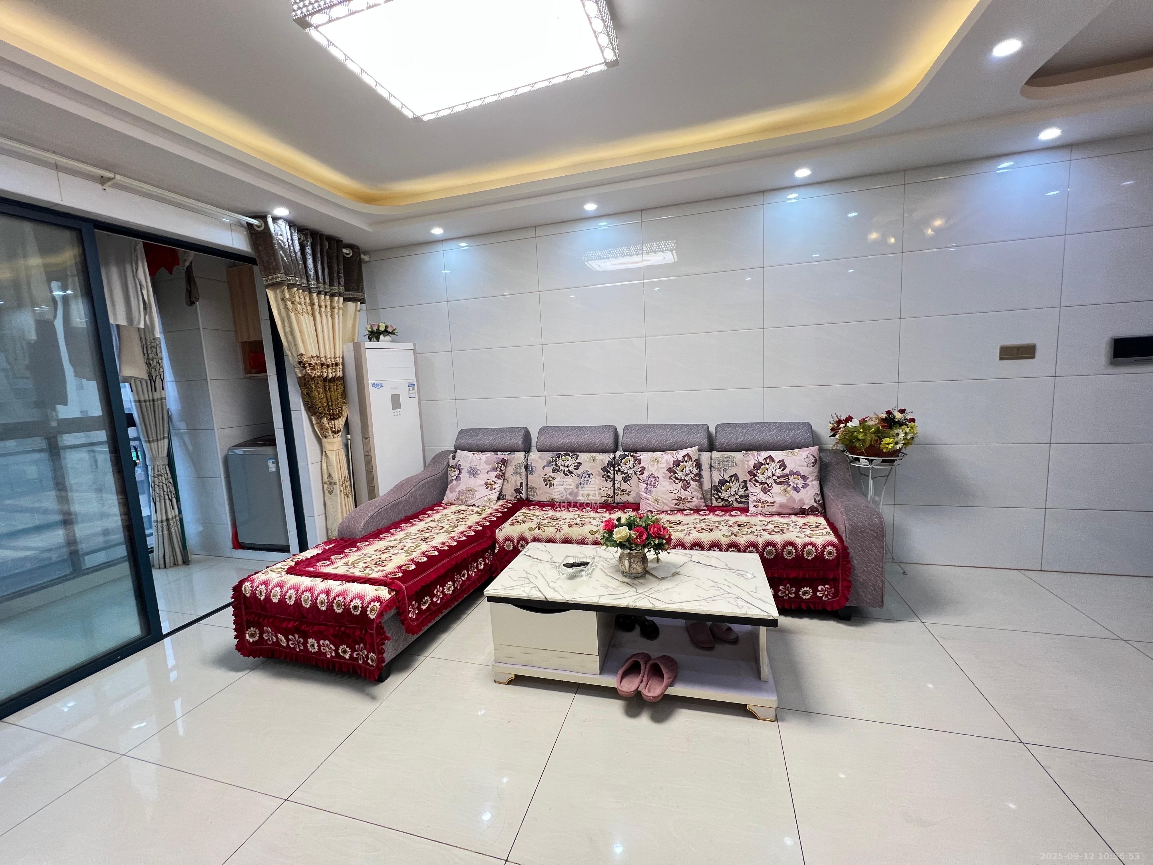 筑梦星园  3室2厅1卫    2050.0元/月室内图