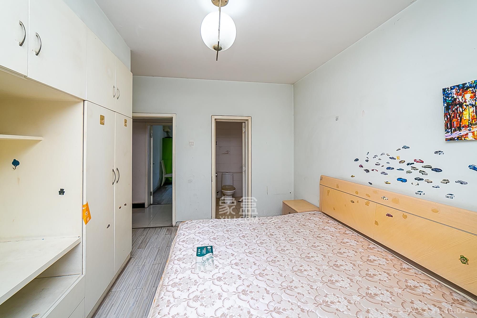 翡翠林居 3室2厅2卫 77.2万 翡翠林居 3室2厅2卫 77.2万卧室