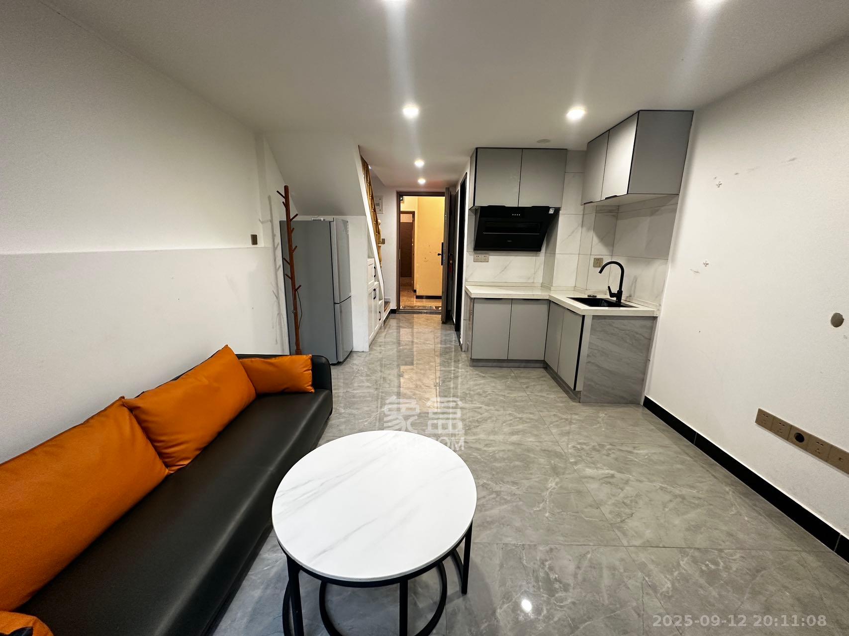 金地铂悦 1室0厅0卫 1500.0元/月 金地铂悦 1室0厅0卫 1500.0元/月室内图