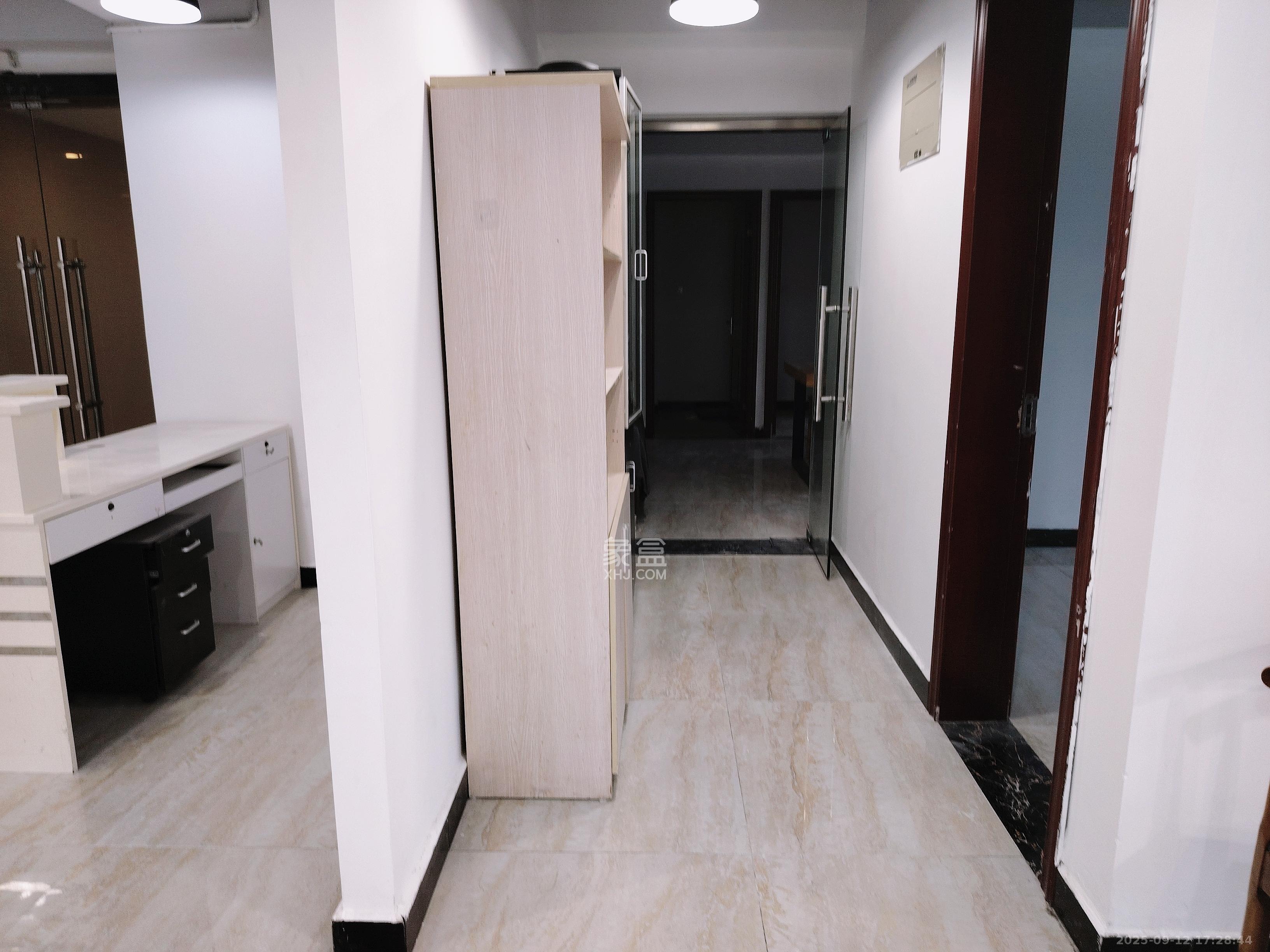 北辰三角洲B1E1区  1室1厅1卫    8500.0元/月 北辰三角洲B1E1区  1室1厅1卫    8500.0元/月室内图