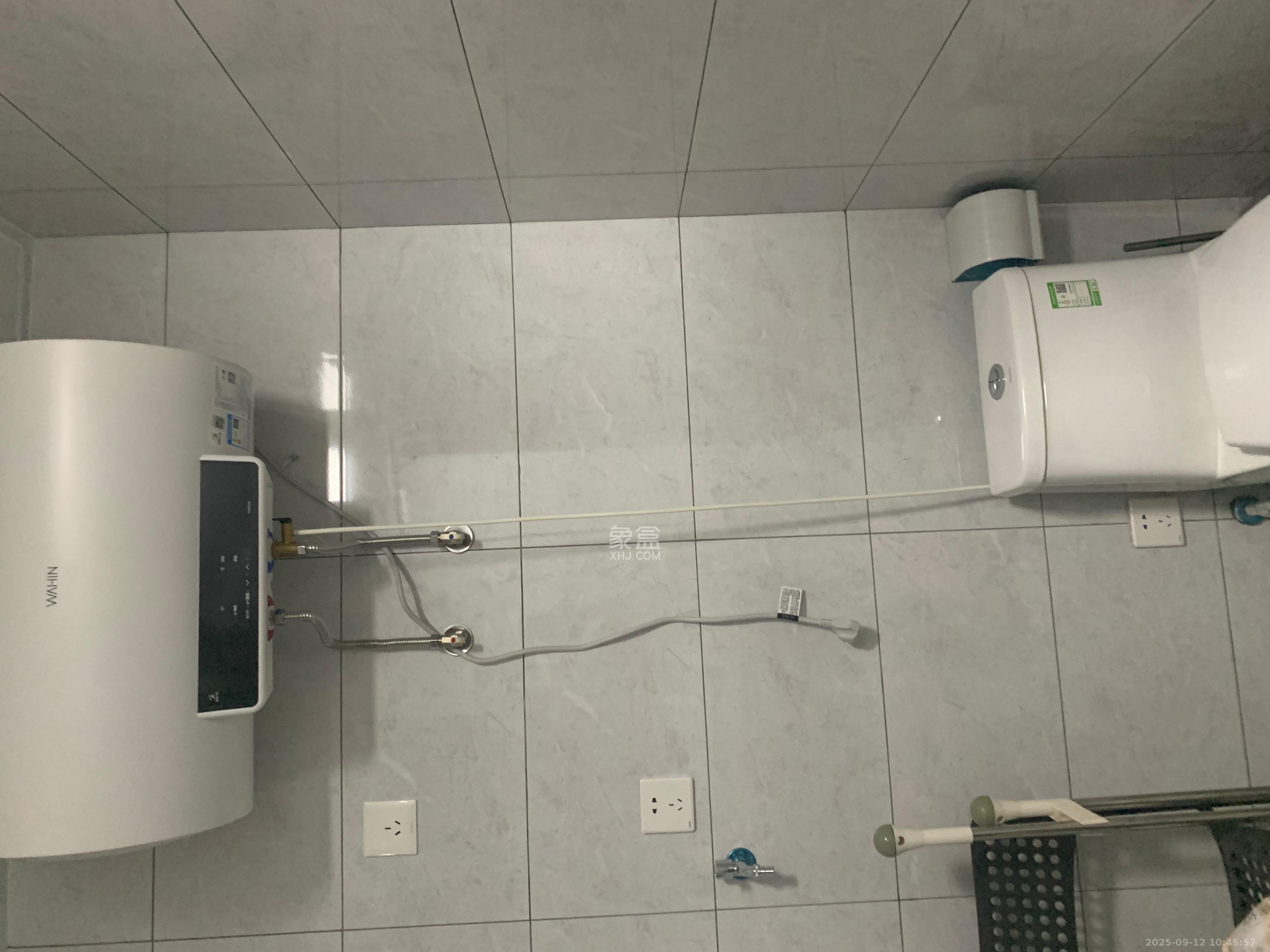 世景国际广场  1室1厅1卫    2200.0元/月室内图