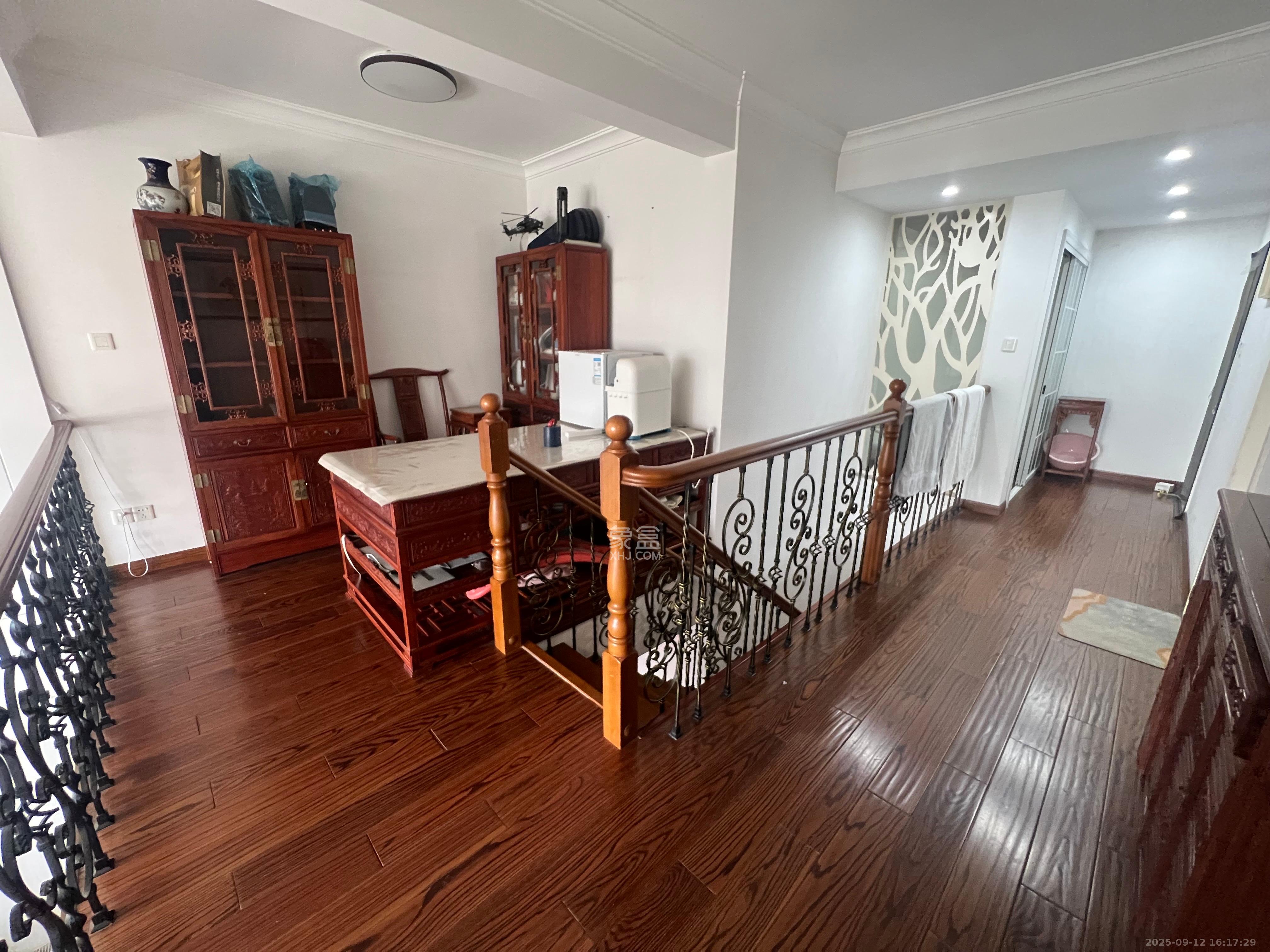 博林金谷  4室3厅3卫    3800.0元/月室内图