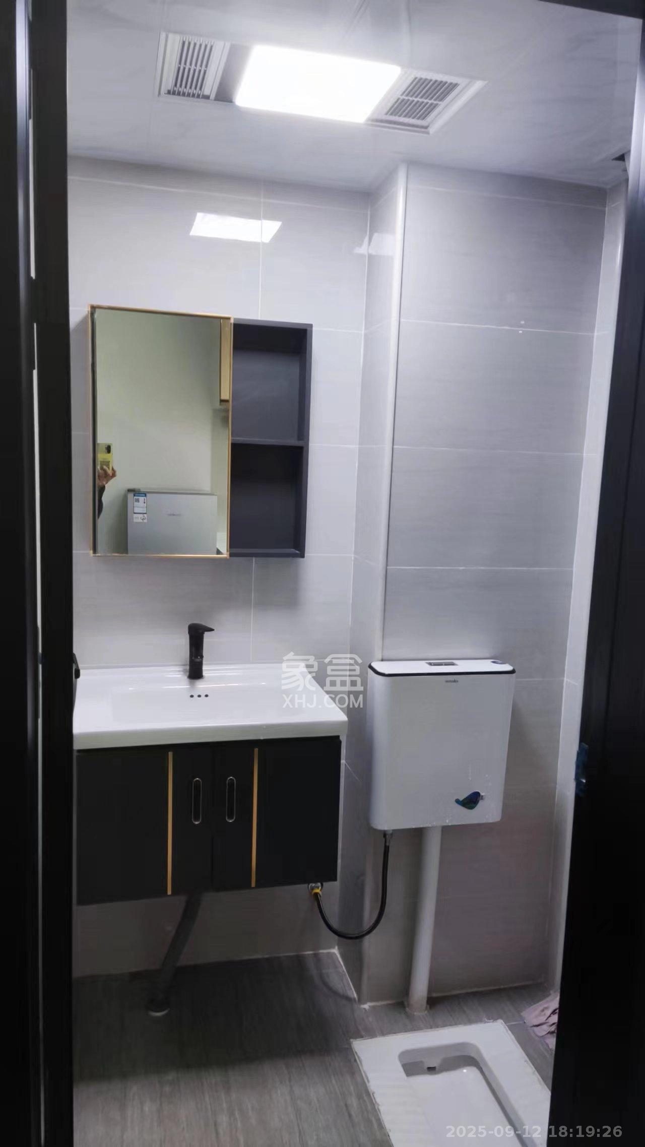 龙湖湘江星座(祺鑫星座公寓)  1室0厅0卫    1300.0元/月 龙湖湘江星座(祺鑫星座公寓)  1室0厅0卫    1300.0元/月室内图