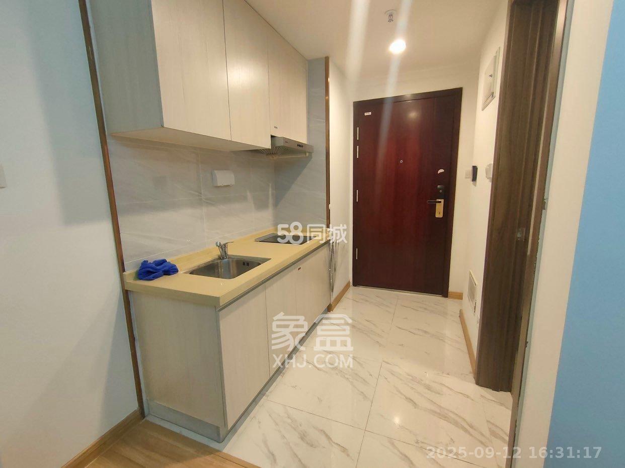 新长海漓湘悦 1室1厅1卫 1400.0元/月 新长海漓湘悦 1室1厅1卫 1400.0元/月室内图