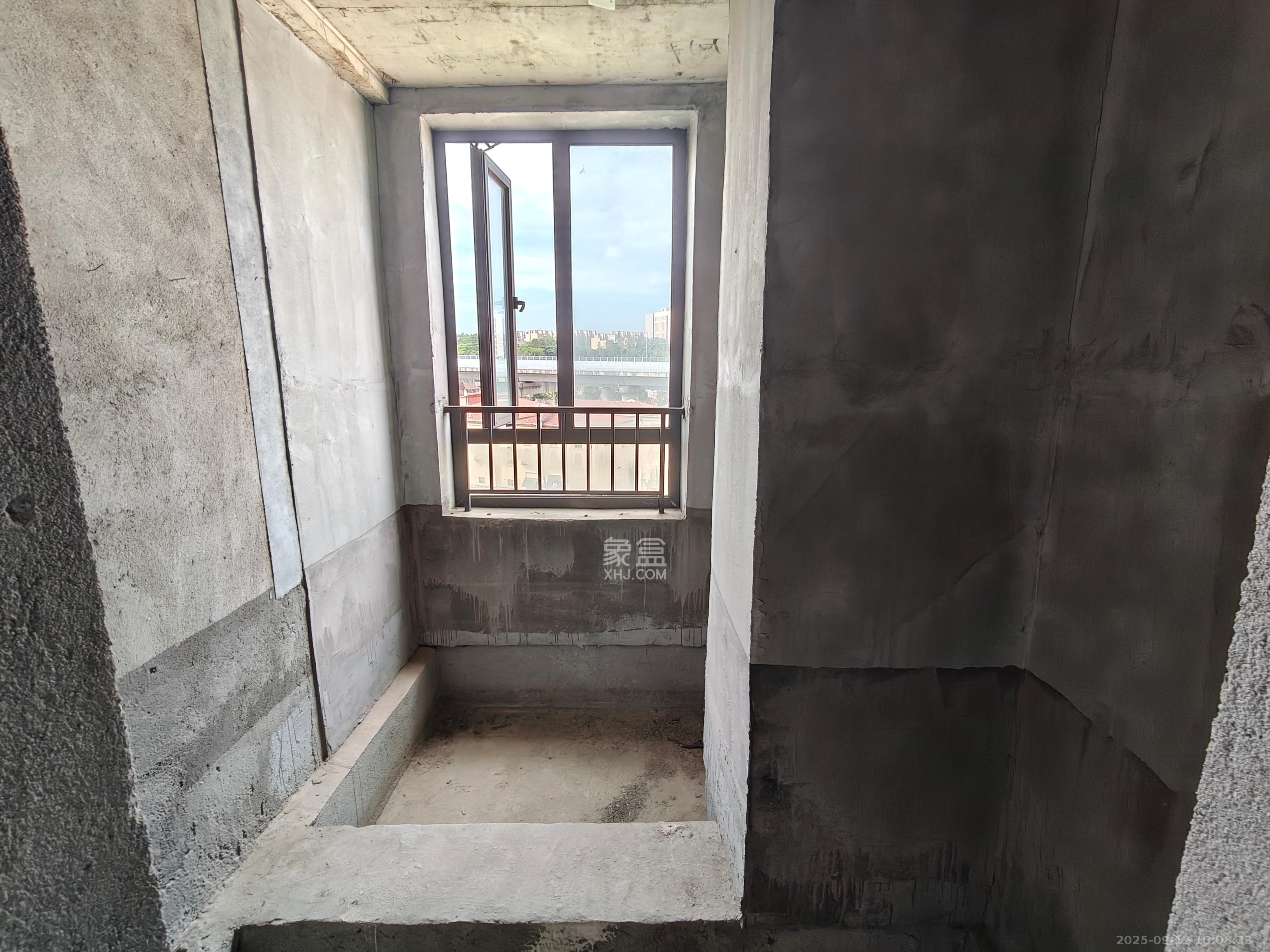 中信凯旋蓝岸（中信新城三期）  1室1厅1卫    900.0元/月室内图