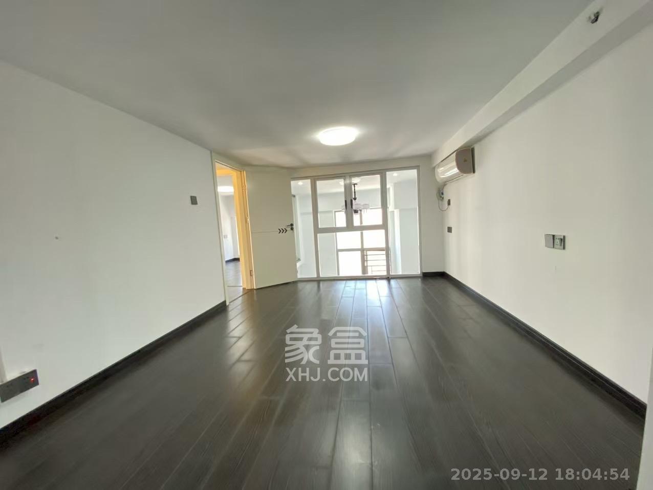 梅溪湖金茂湾  1室1厅1卫    3000.0元/月室内图