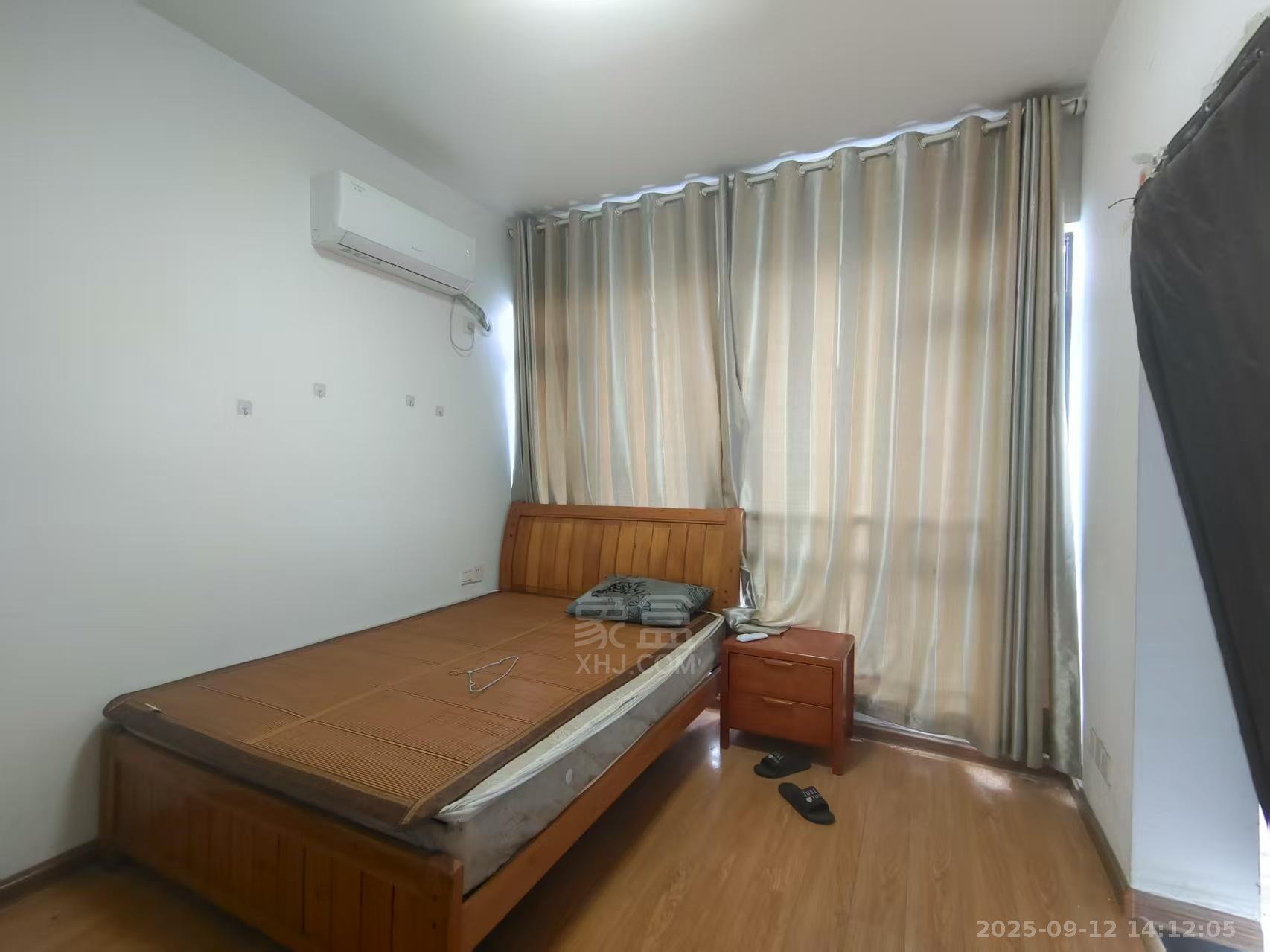 流金岁月-华晨国际 3室2厅2卫 2200.0元/月 流金岁月-华晨国际 3室2厅2卫 2200.0元/月室内图